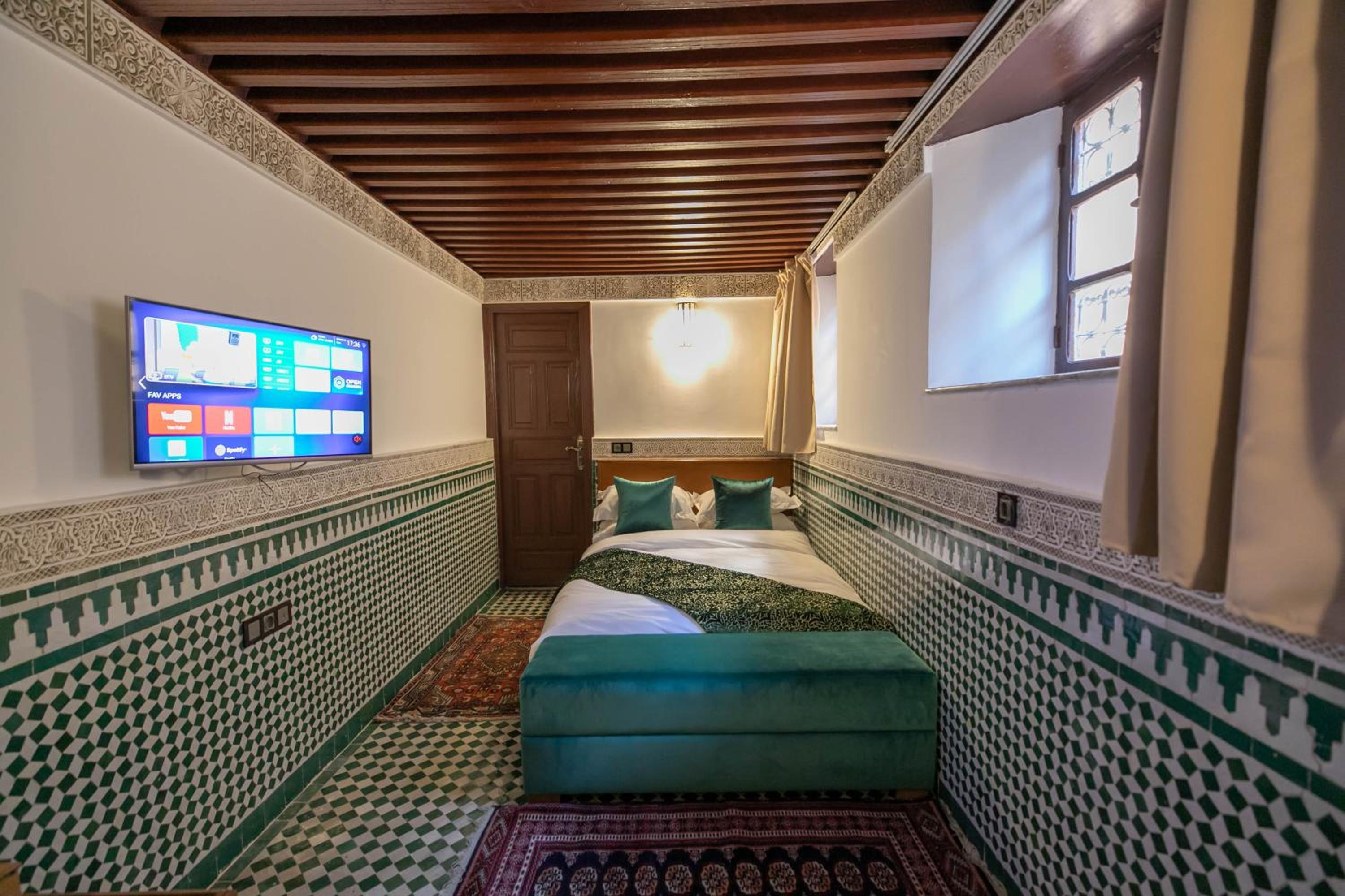 Budget Single Room