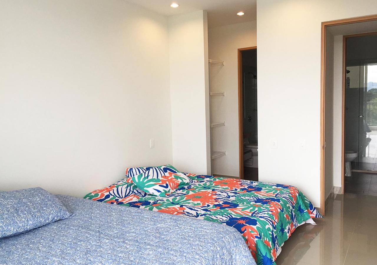 One-Bedroom Apartment photo 3