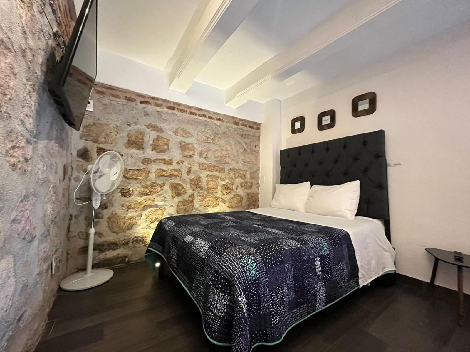 Loft - Photo 1