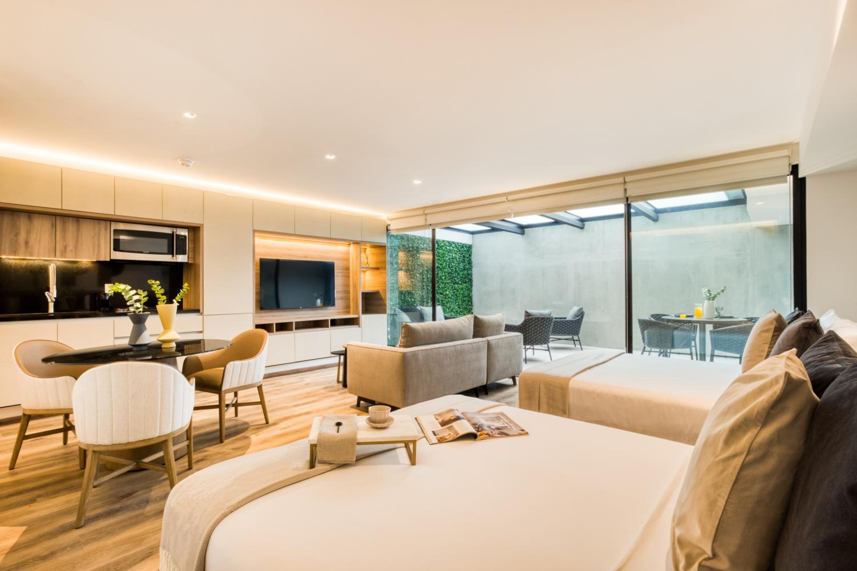Two-Bedroom Apartment with a Terrace - Photo 5