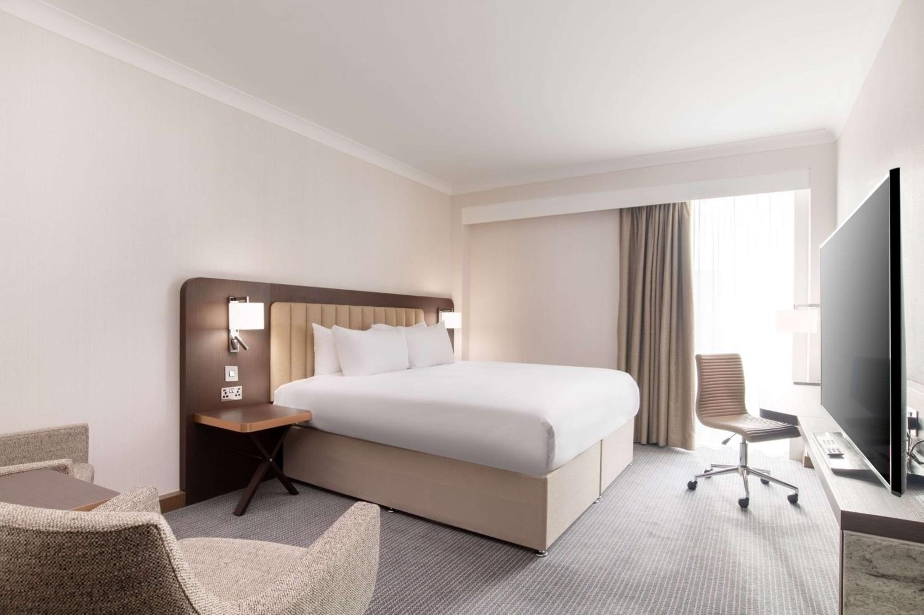Double Room - Photo 12