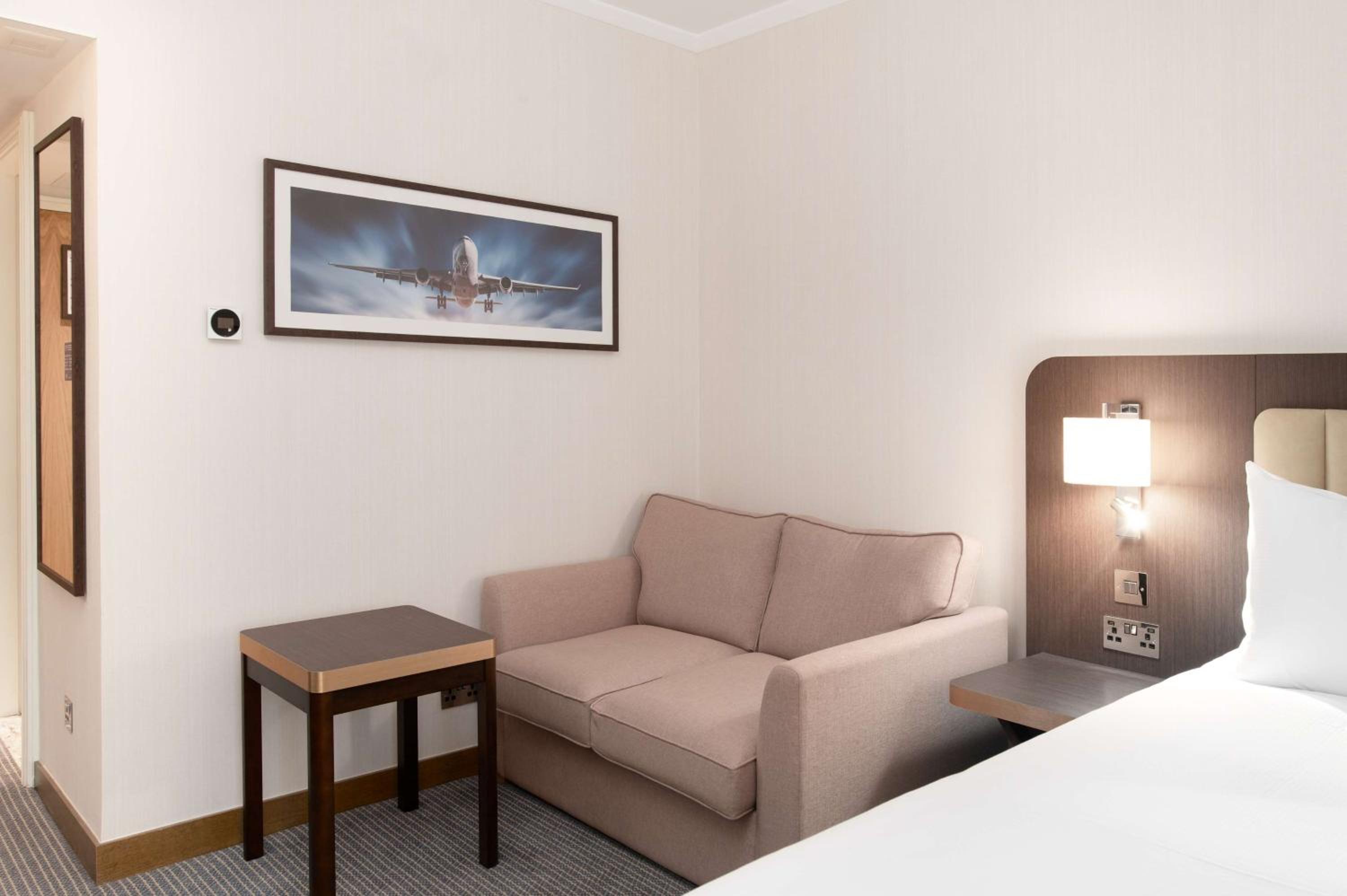 Double Room - Photo 15