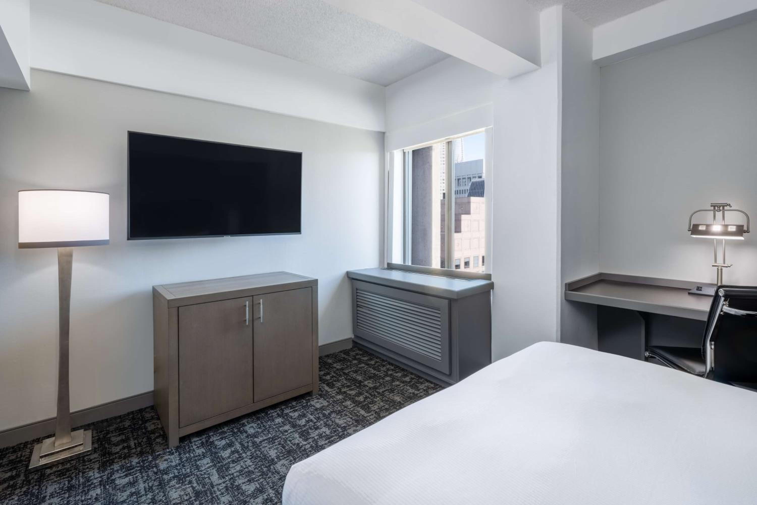 Double Room - Photo 8