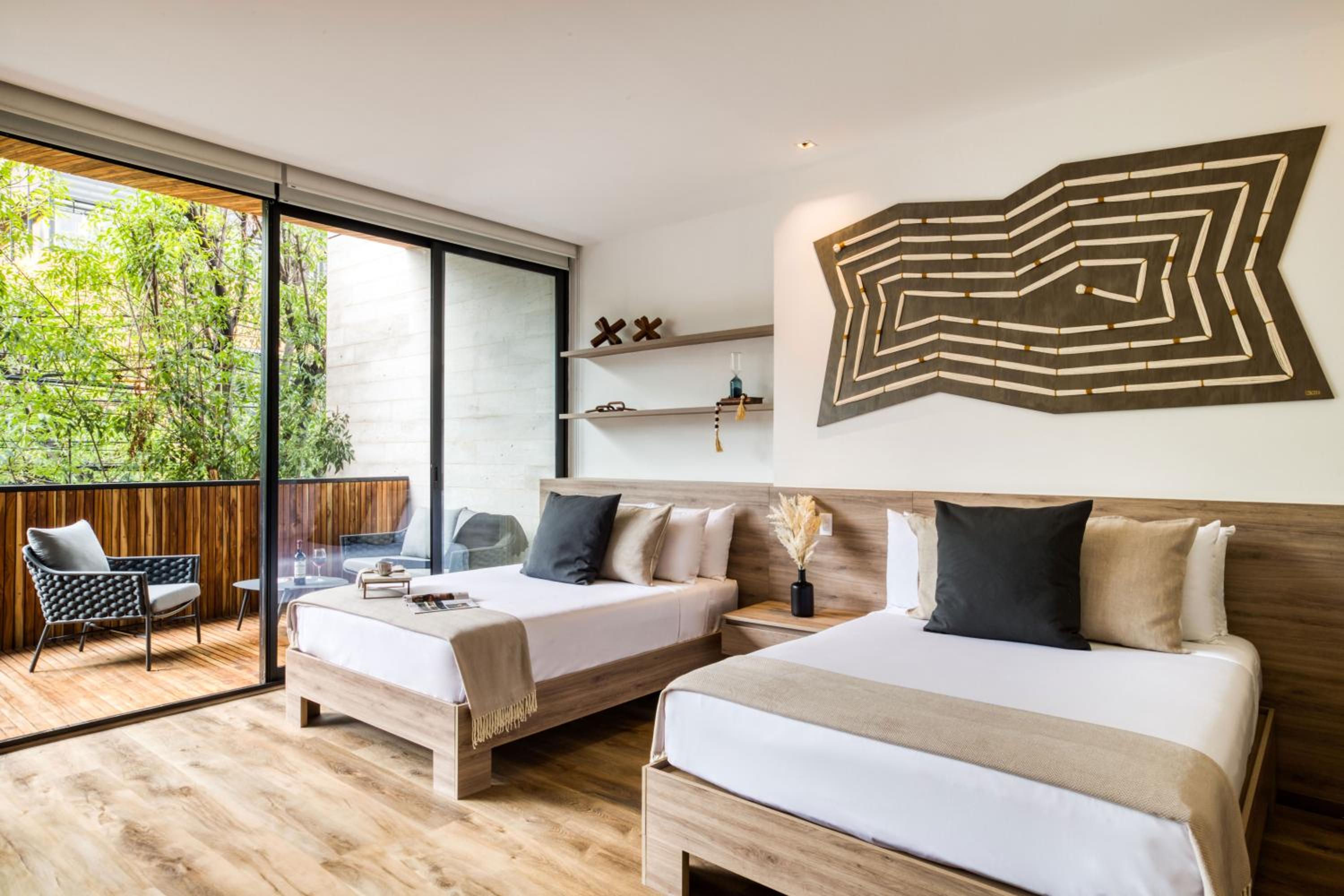 Premium Studio with a Private Balcony - Photo 9