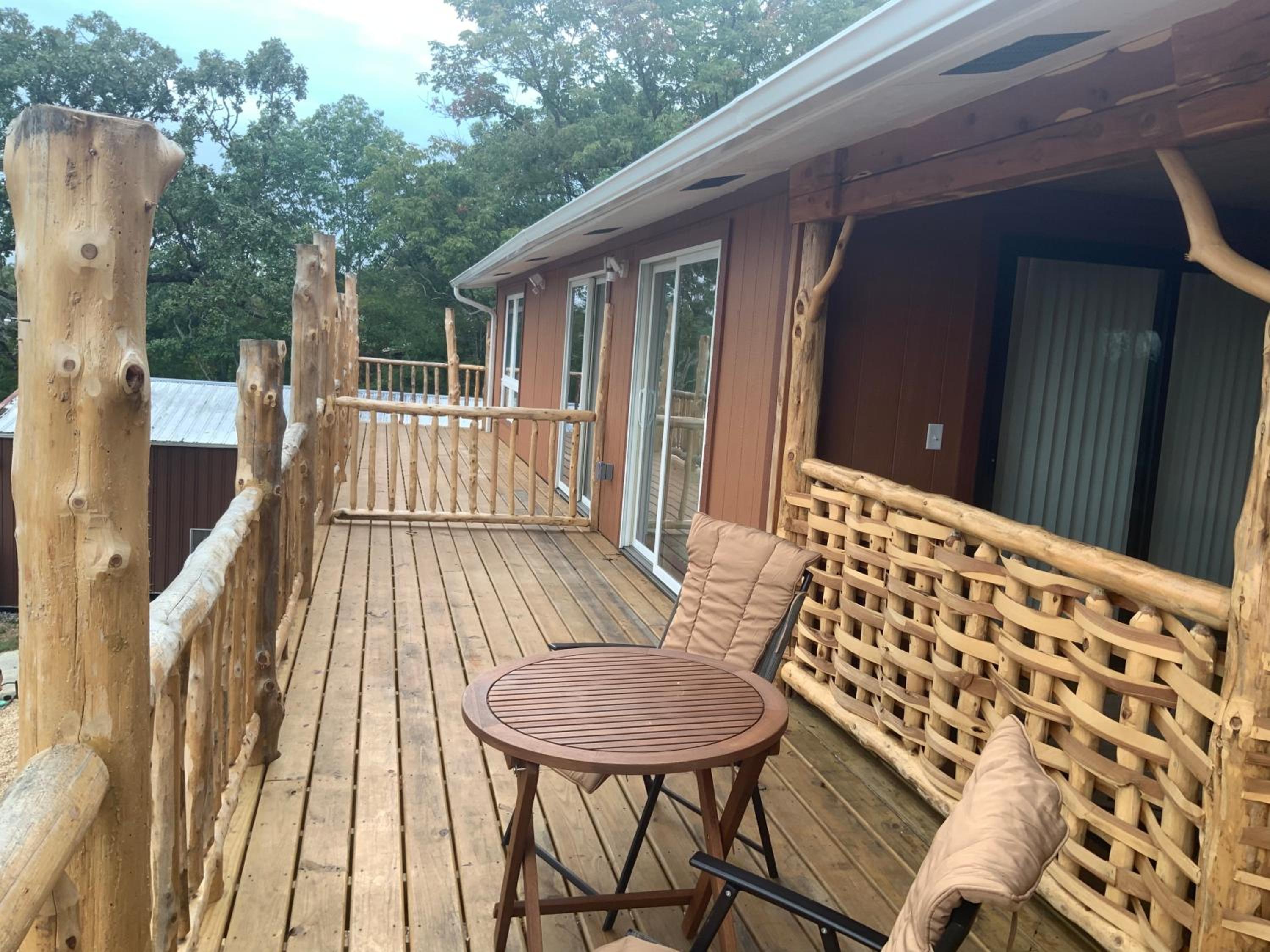 Apartment with Lake View - Photo 45