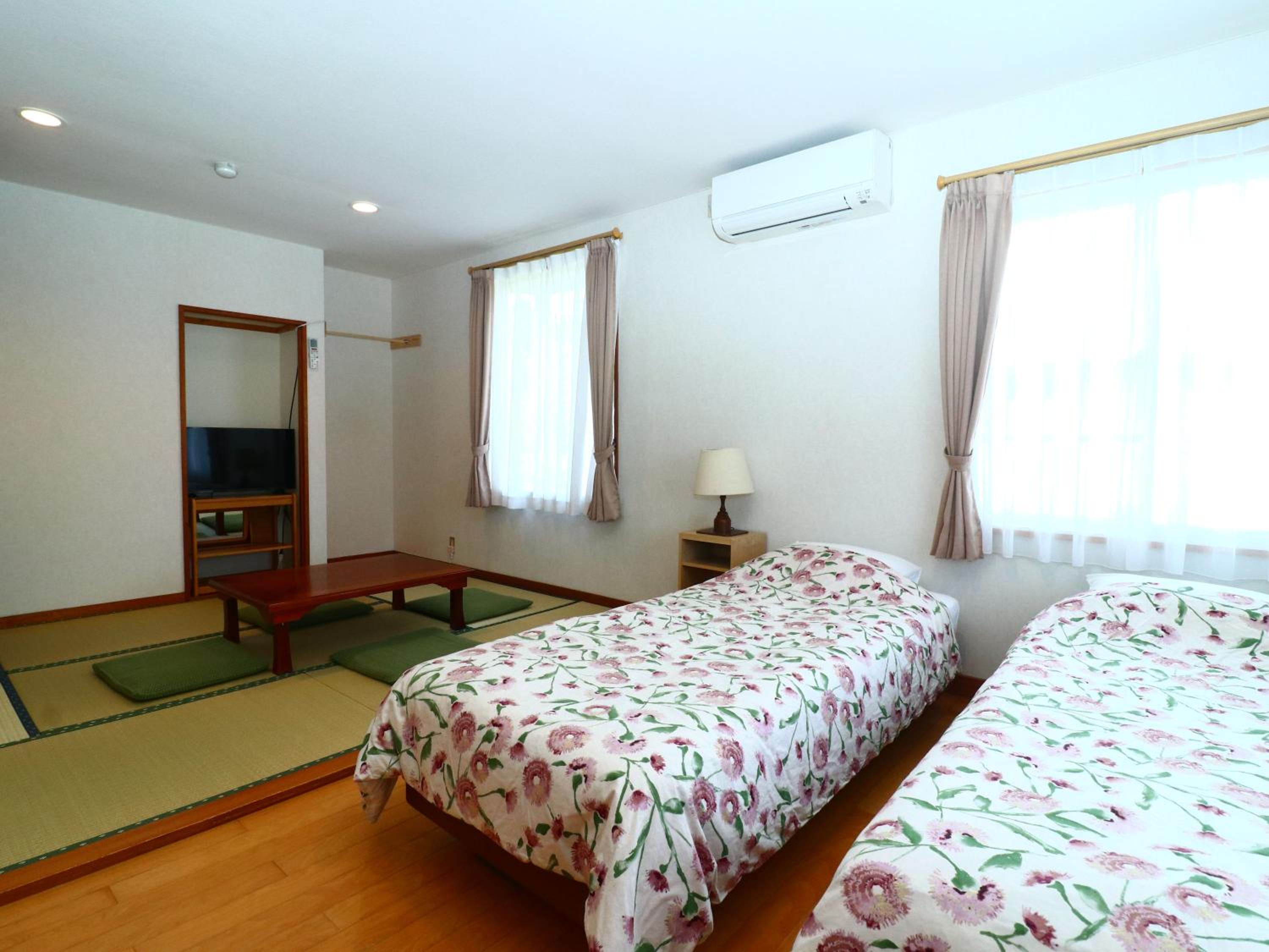 Standard Quadruple Room photo 1