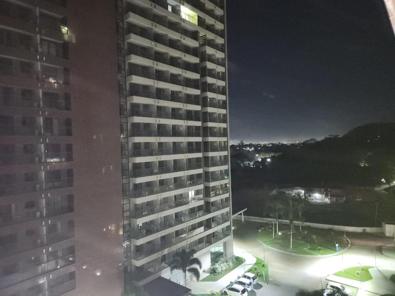 豪华大床房