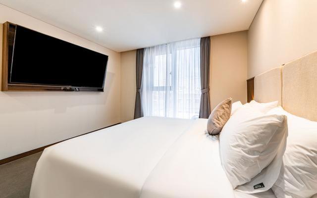 Deluxe Double Room - Photo 5