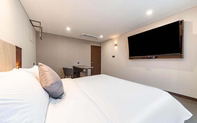 Deluxe Double Room - Photo 3