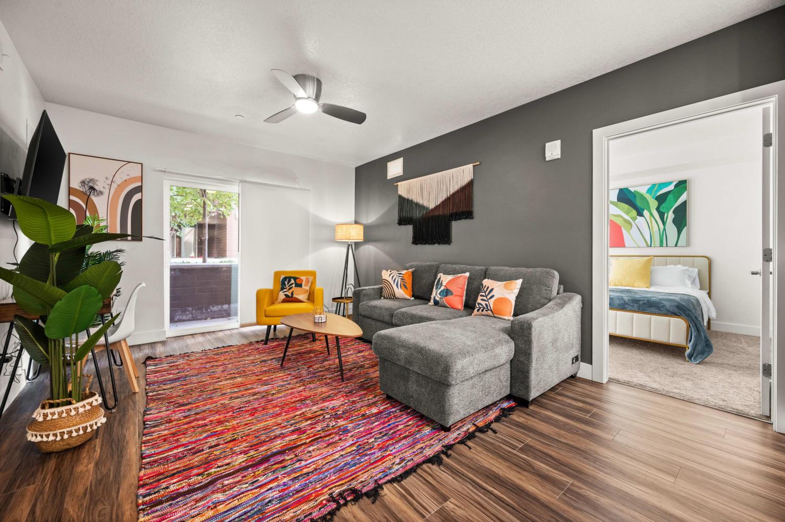 Apartment photo 1