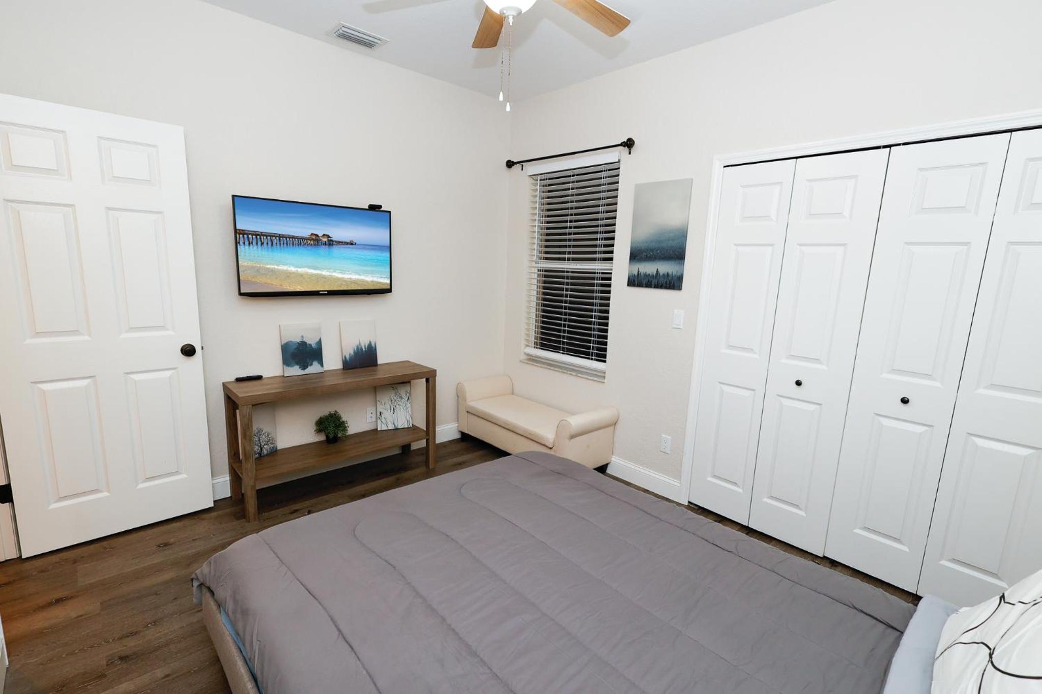 Two-Bedroom Apartment photo 2