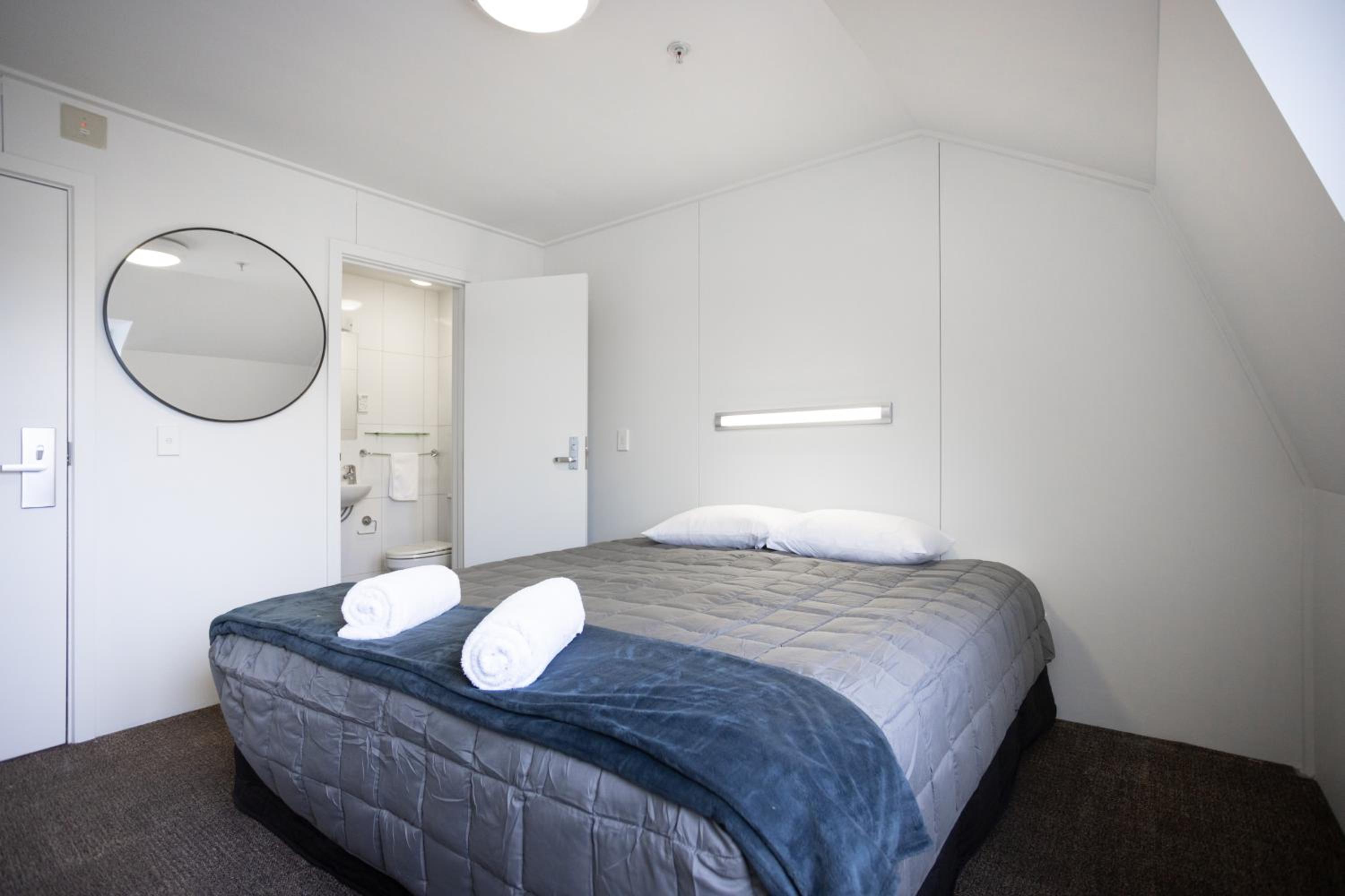 Double Room with Private Bathroom photo 1