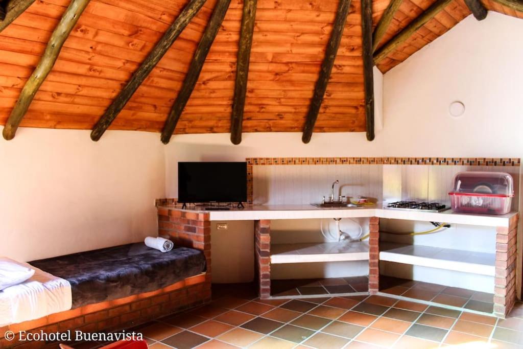 Deluxe Double Room with Shower photo 2