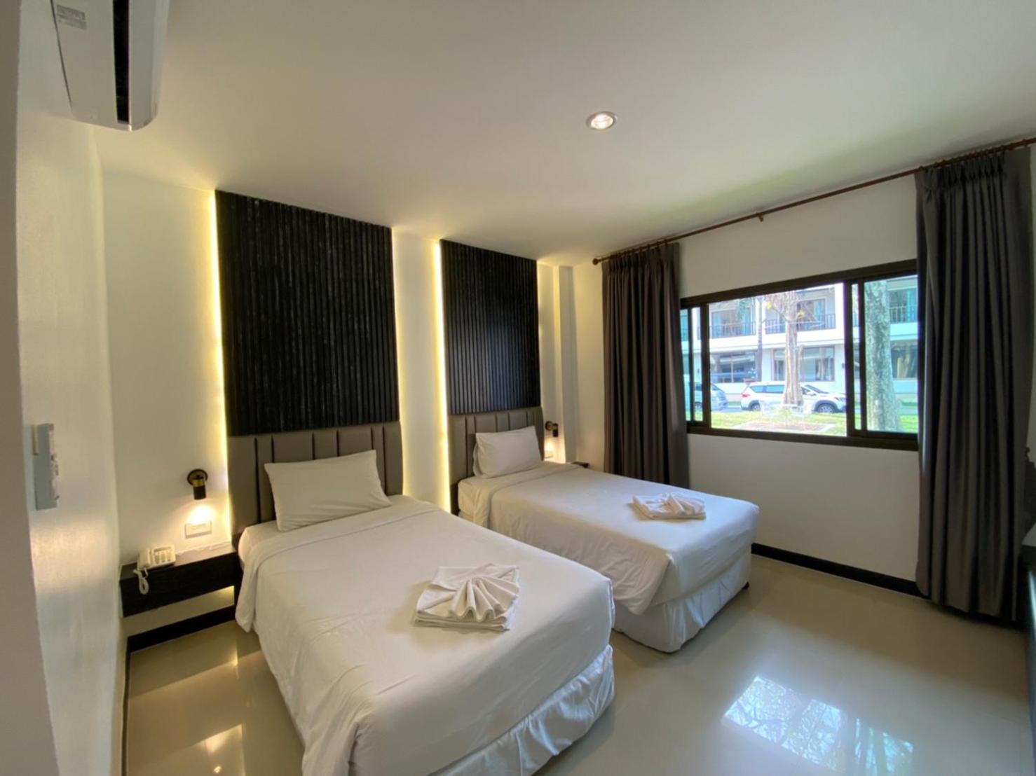 Deluxe Twin Room - Photo 1