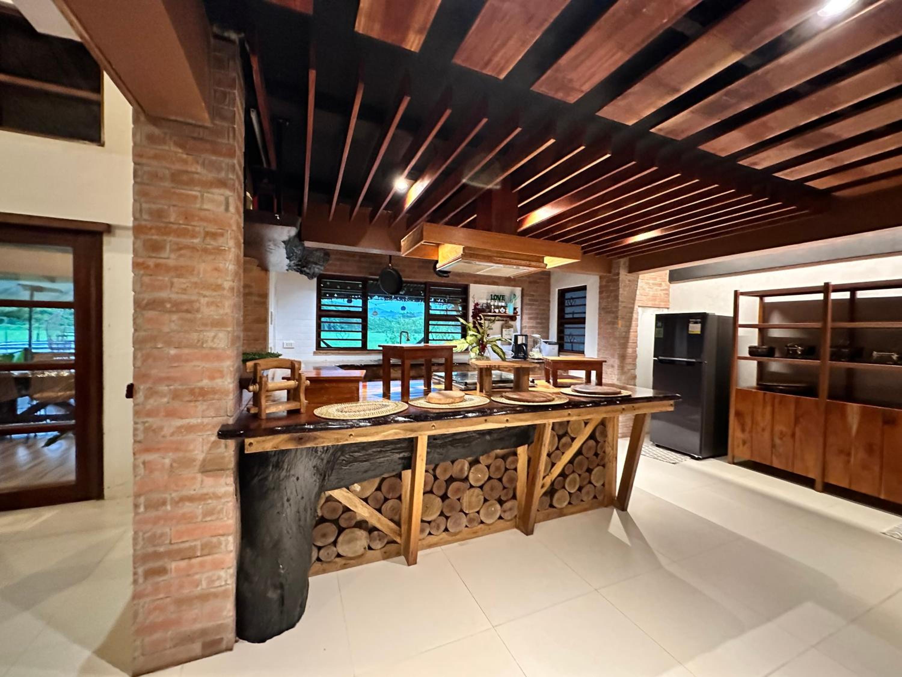 Three-Bedroom Villa photo 3