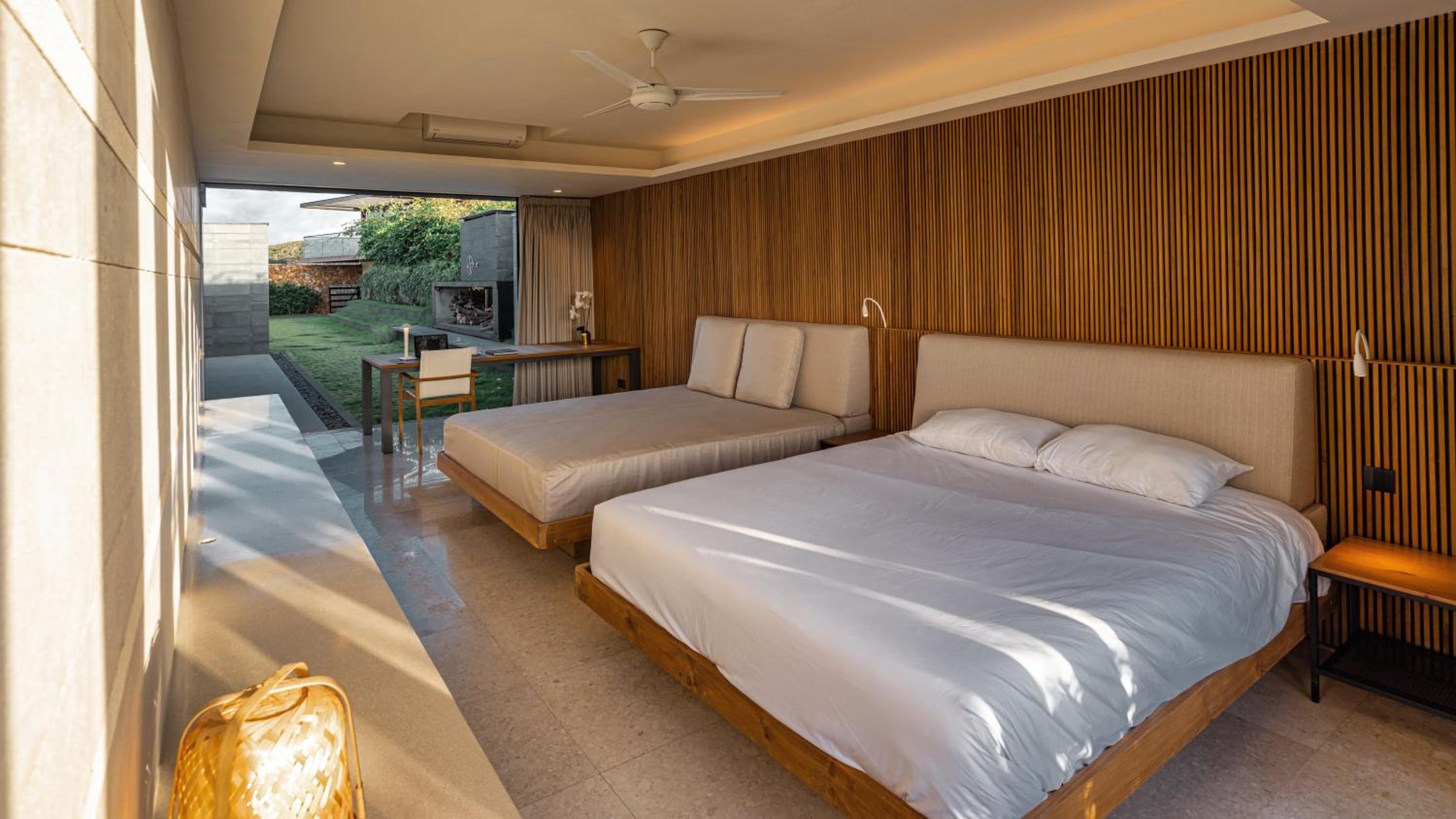Villa photo 1