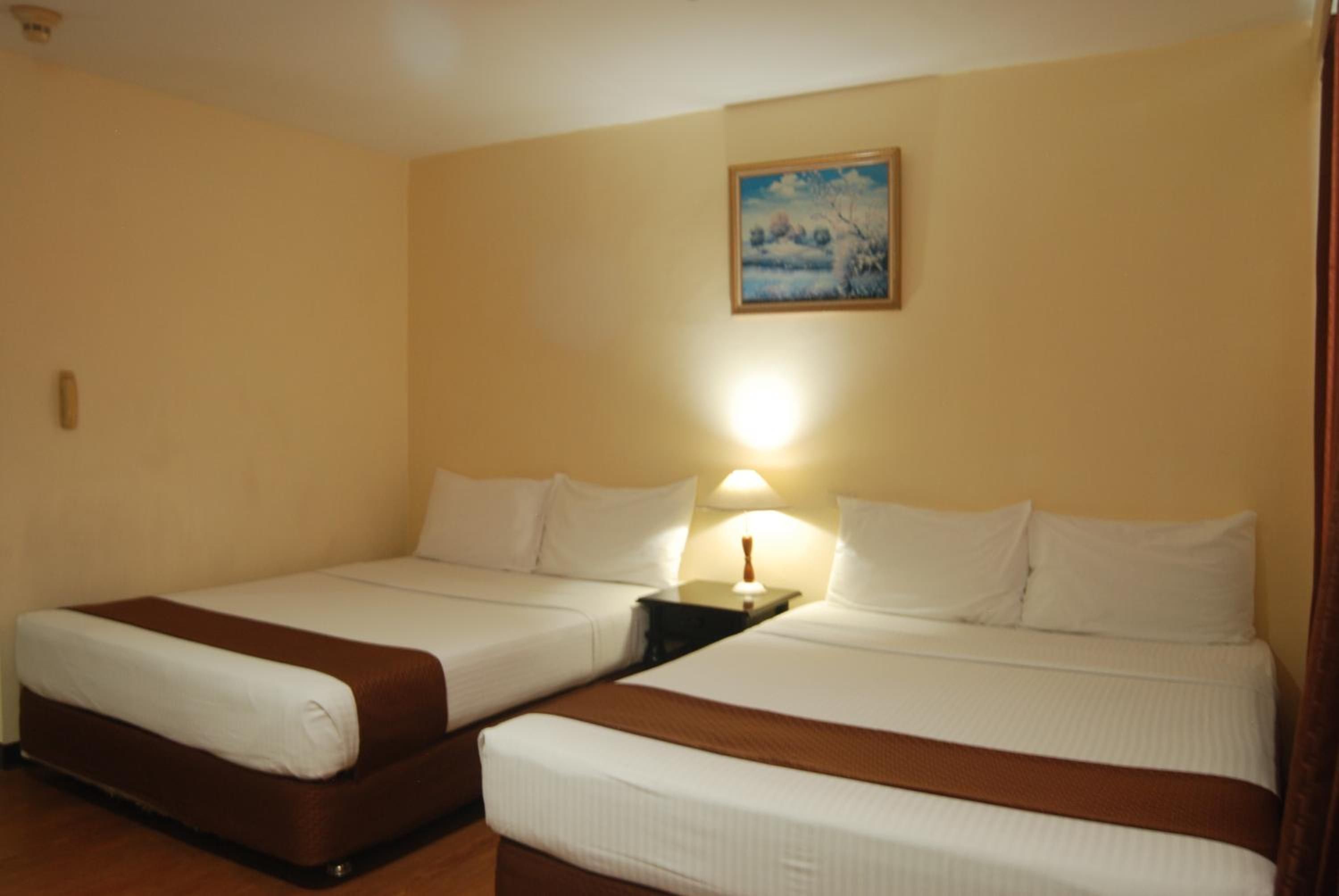 Triple Room - Photo 8