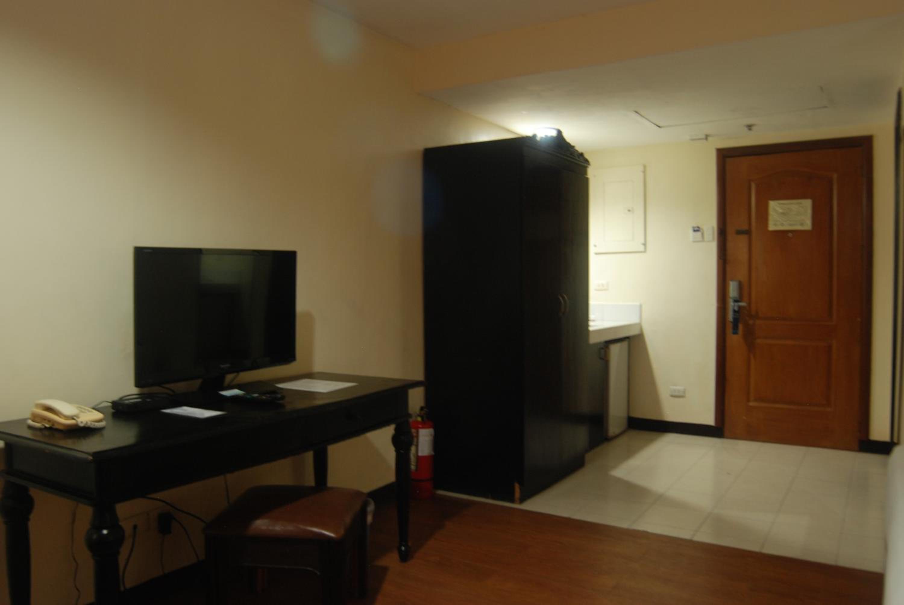 Triple Room - Photo 16