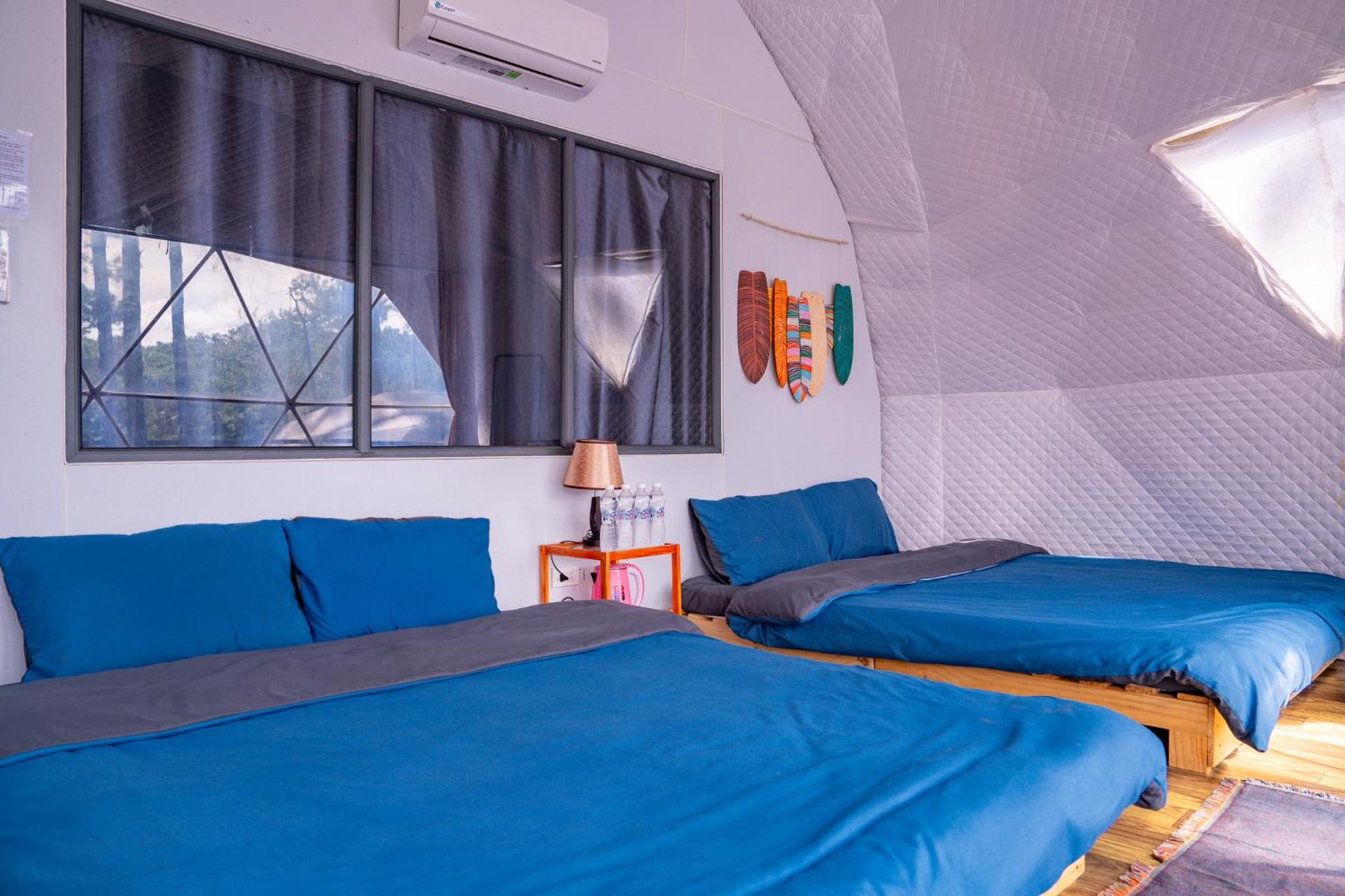 Quadruple Room with Private Bathroom - Photo 23