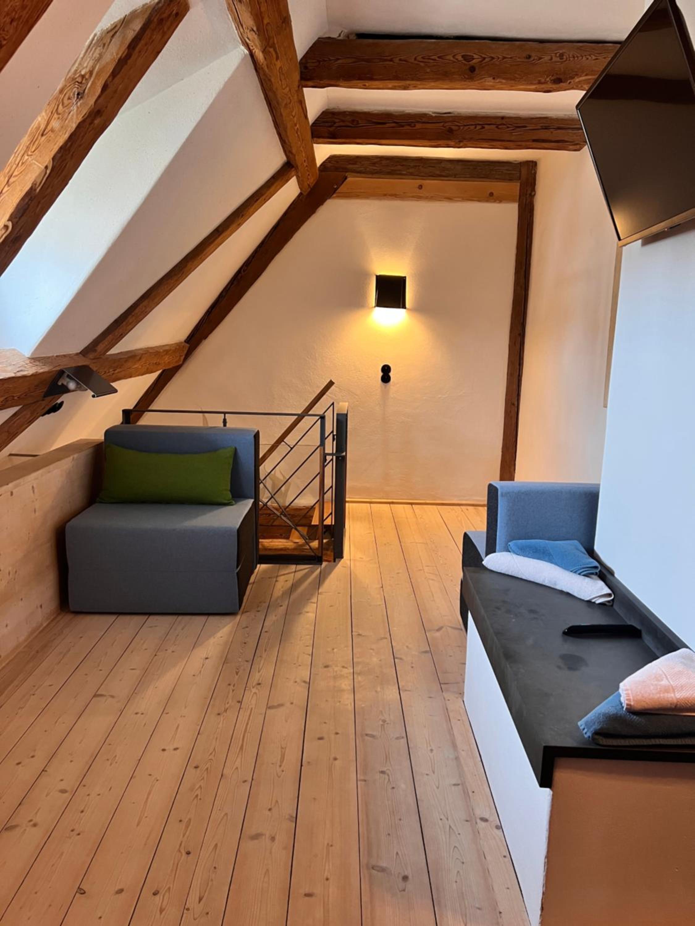 Superior Suite - Photo 3
