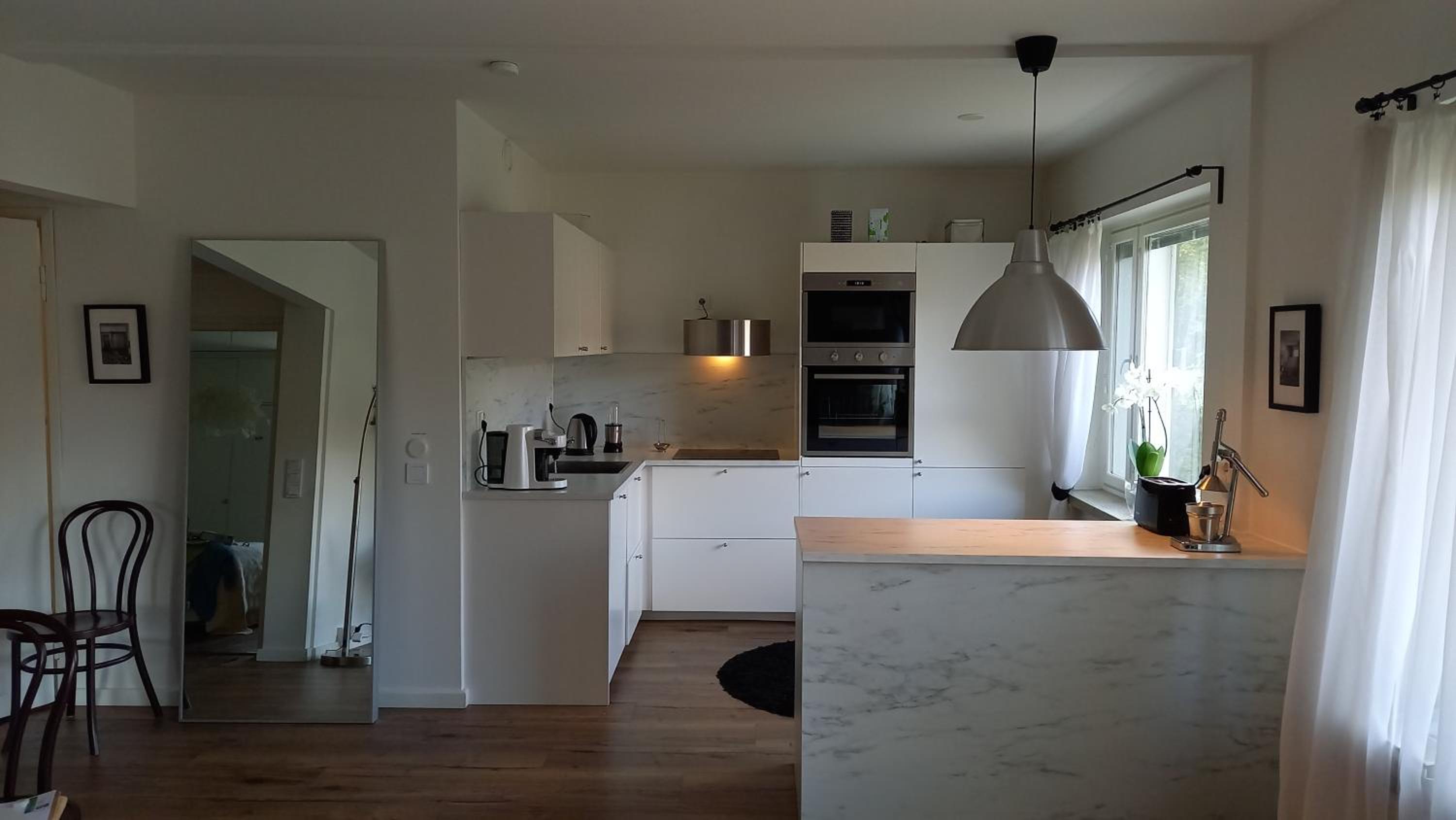 One-Bedroom Apartment - Photo 5