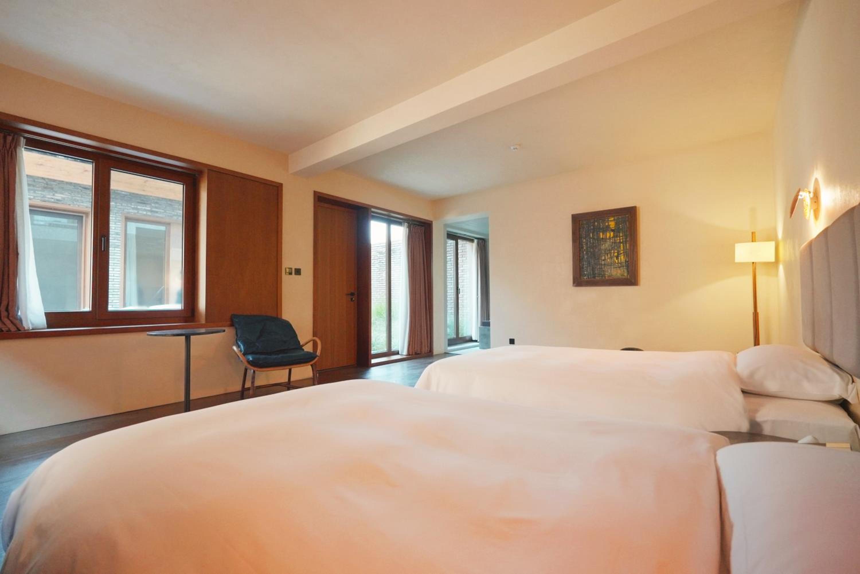 Standard Double Room - Photo 2