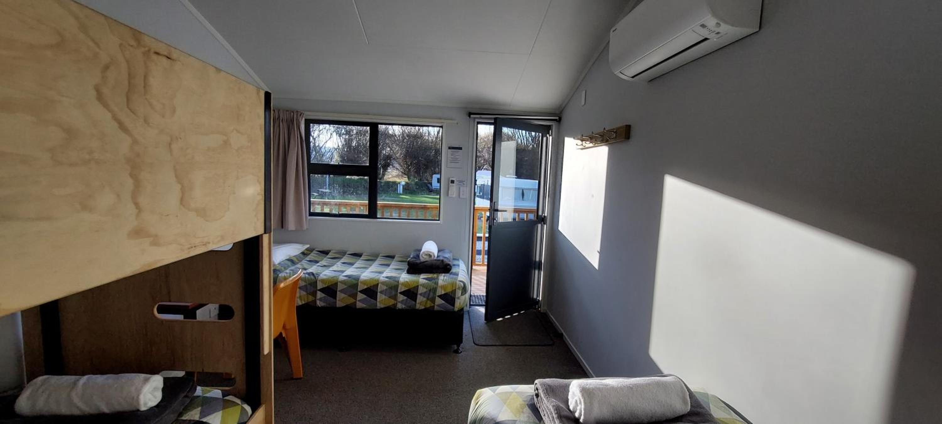 Classic Quadruple Room - Photo 4