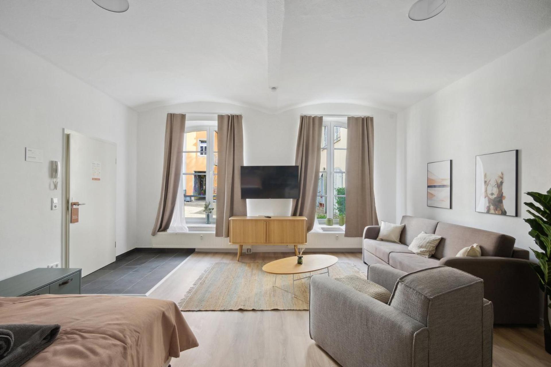 Suite with sofa bed - Photo 13