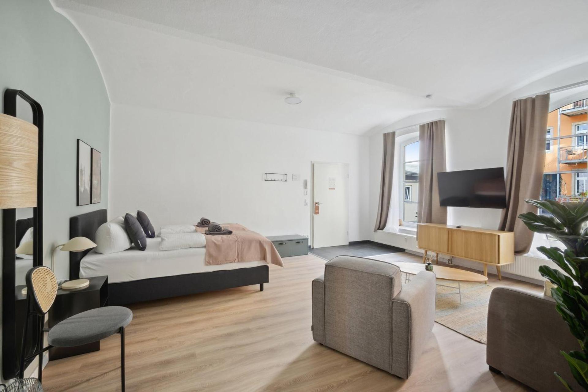 Suite with sofa bed - Photo 5