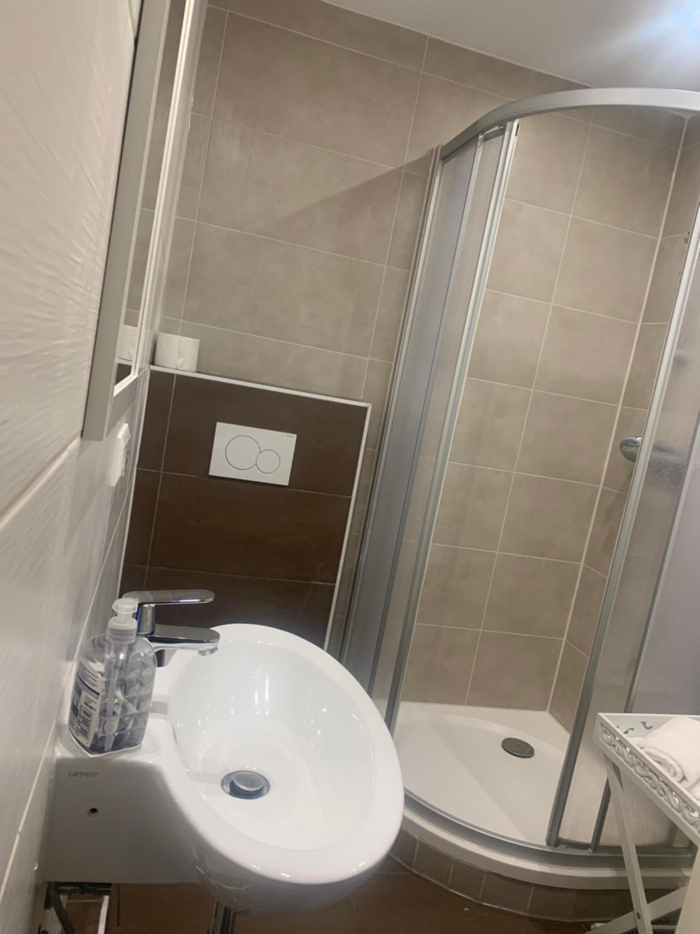 Large Double Room photo 2