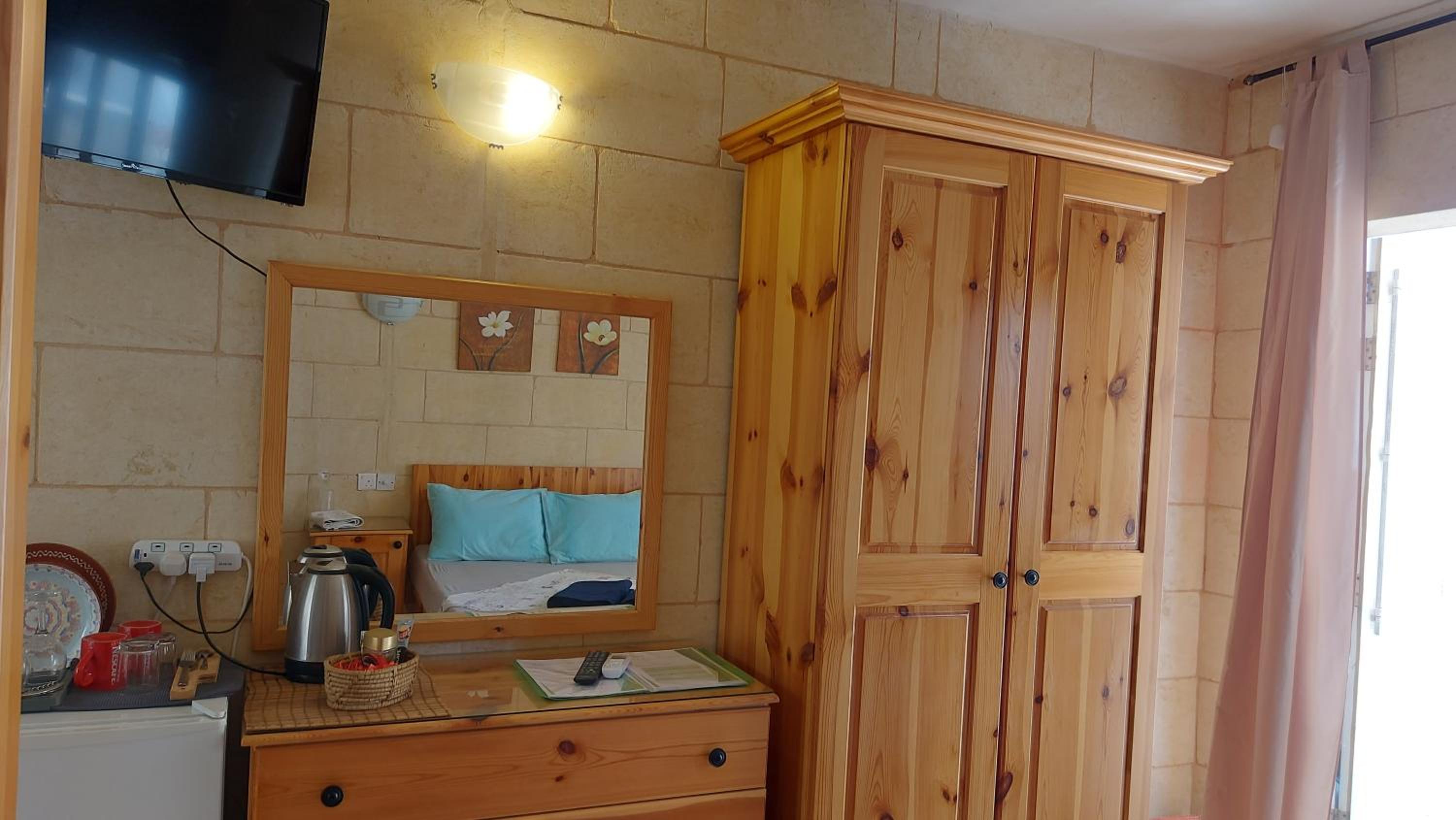 Double Room with Terrace photo 2