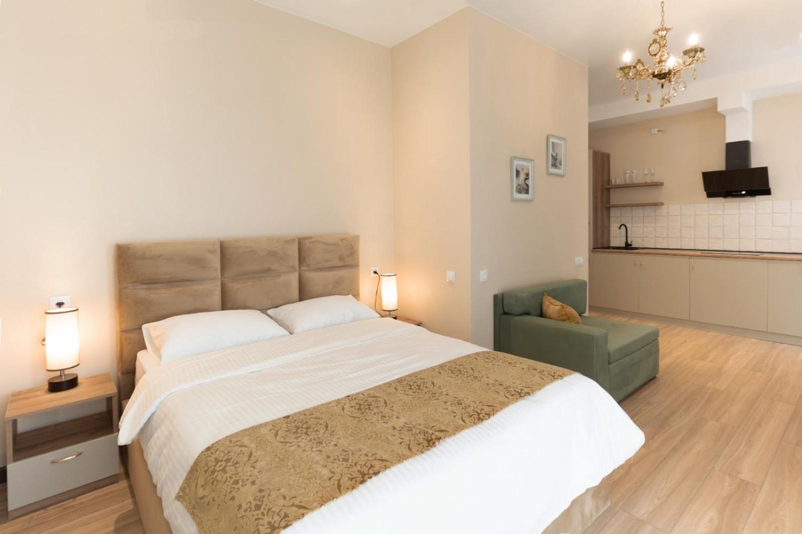 Deluxe Family Room - Photo 4