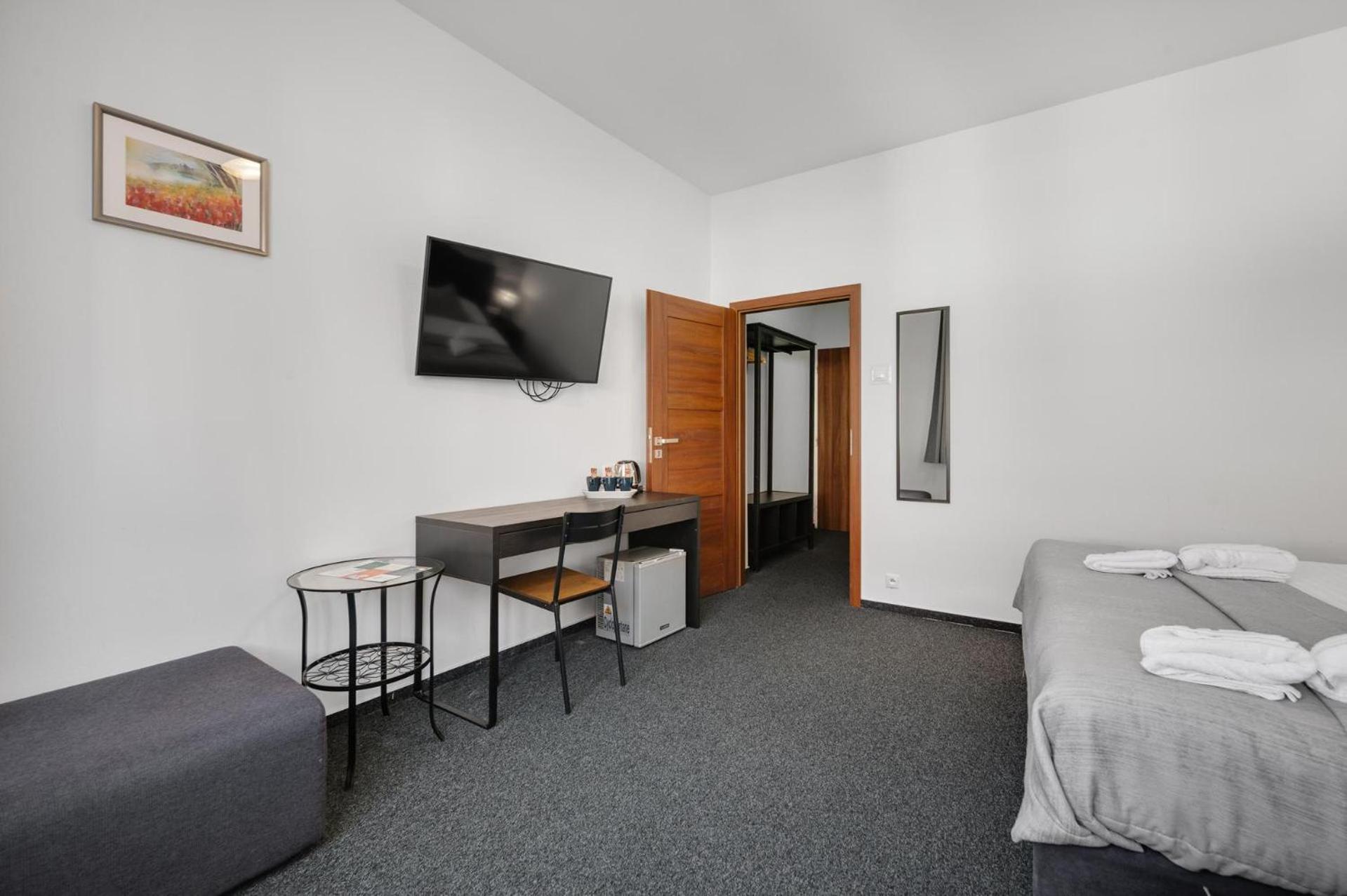 Comfort Triple Room - Photo 4