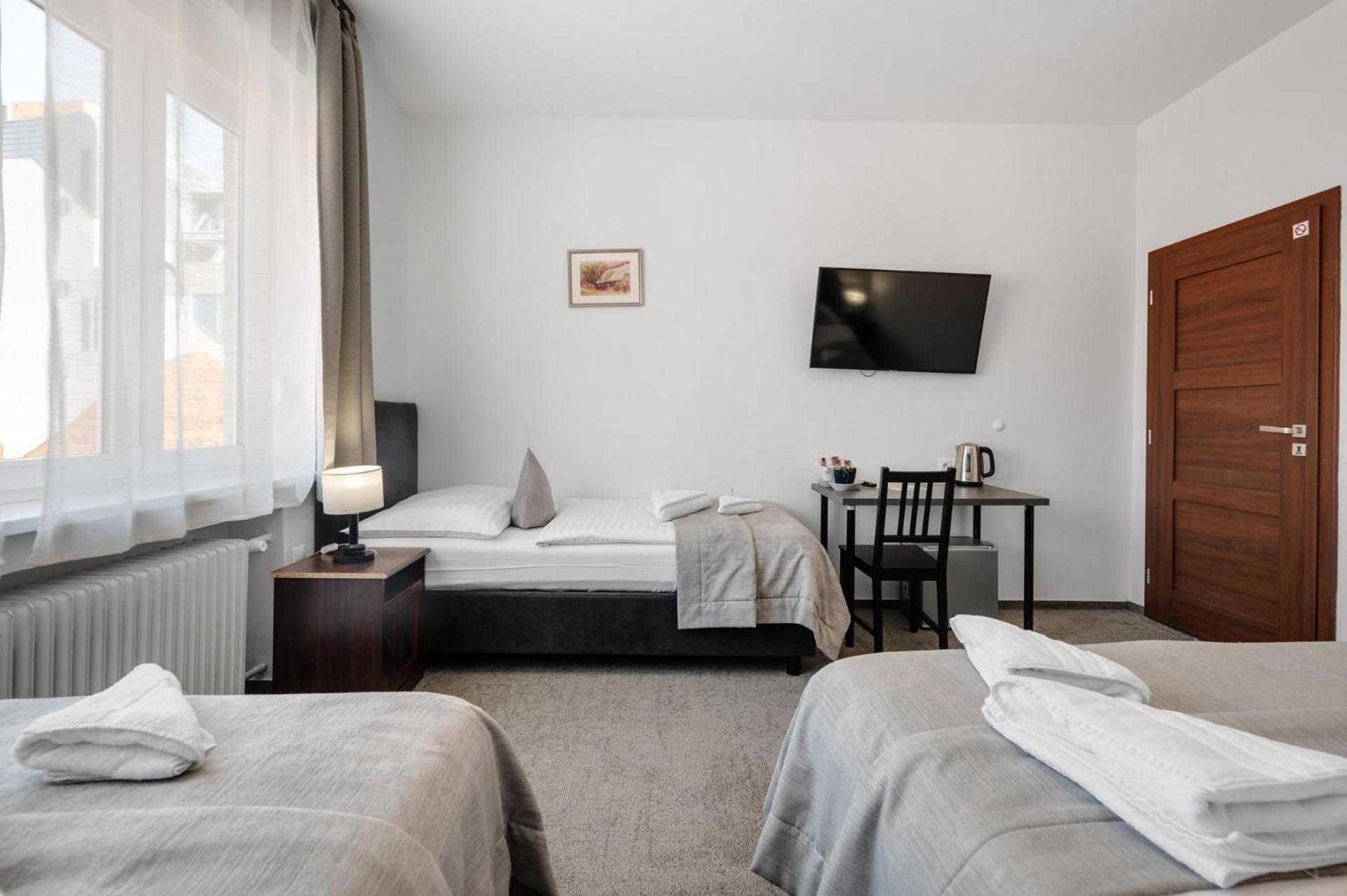 Comfort Quadruple Room - Photo 4