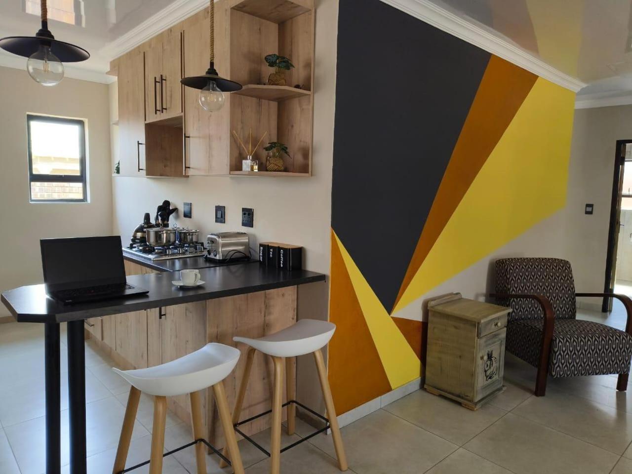 Two-Bedroom House photo 3
