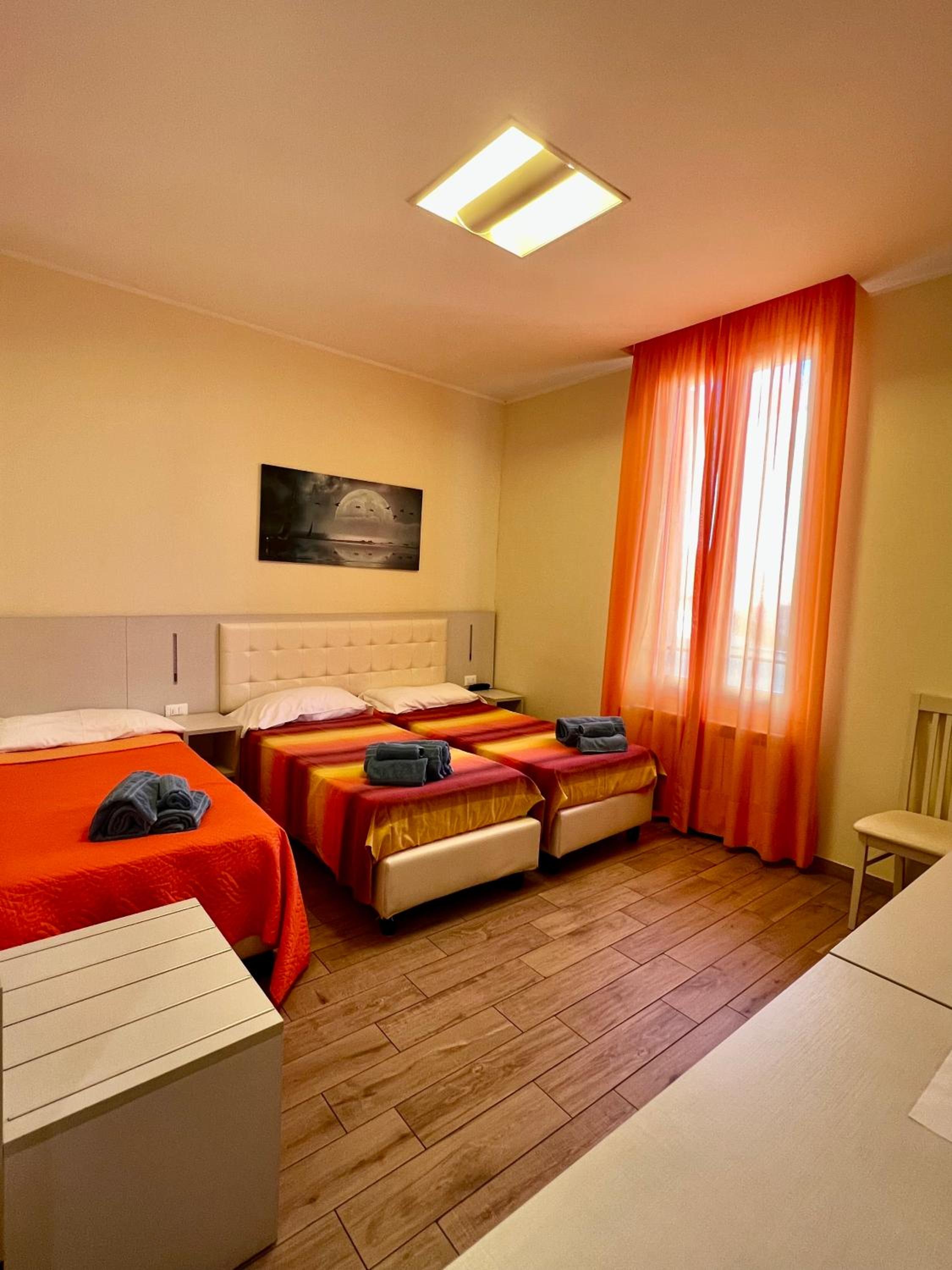 Triple Room photo 3