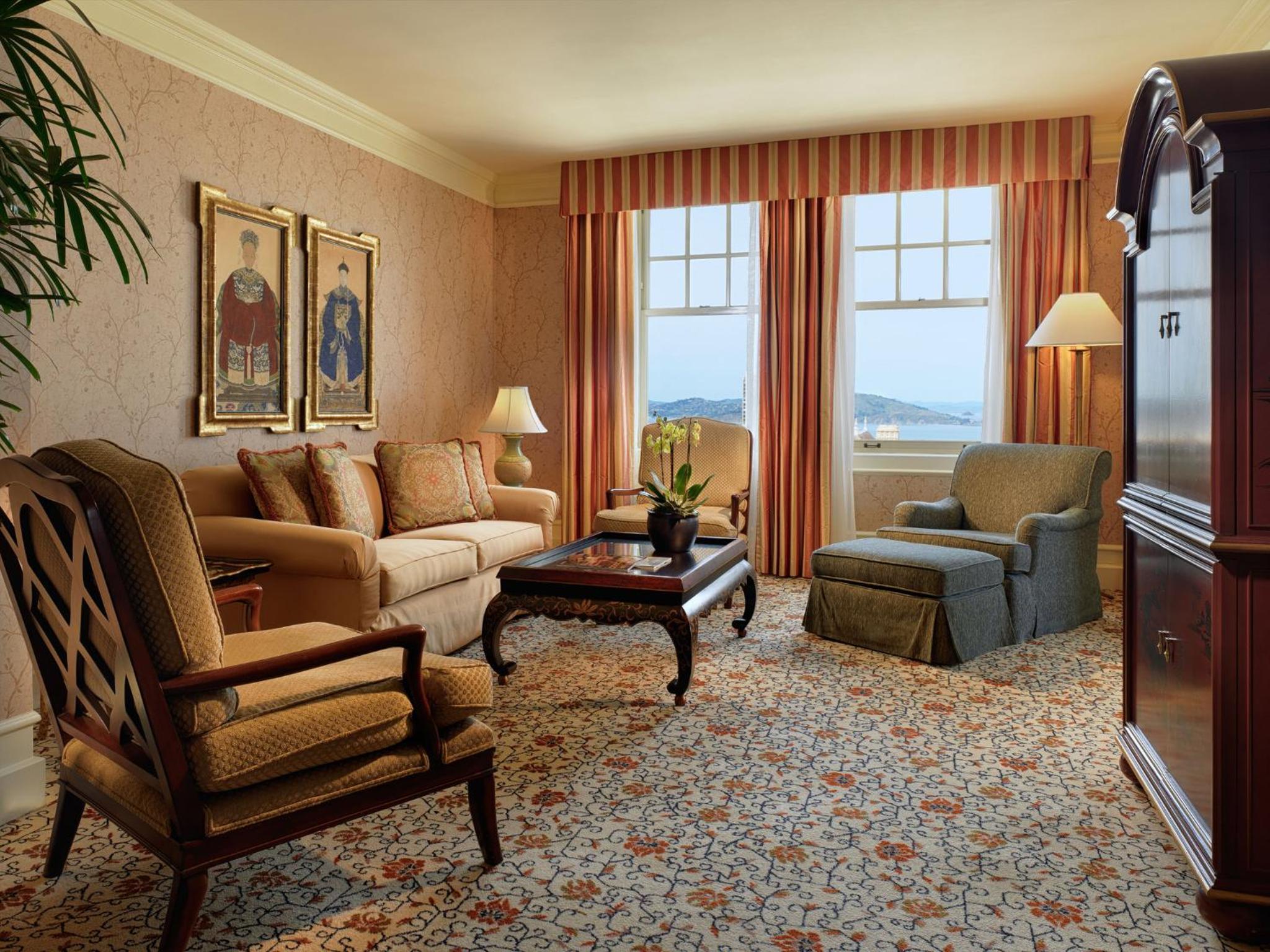 One-Bedroom Suite with City View