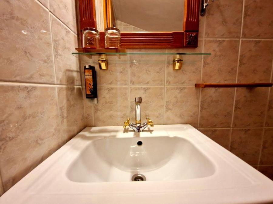 Standard Triple Room - Annex - Photo 3