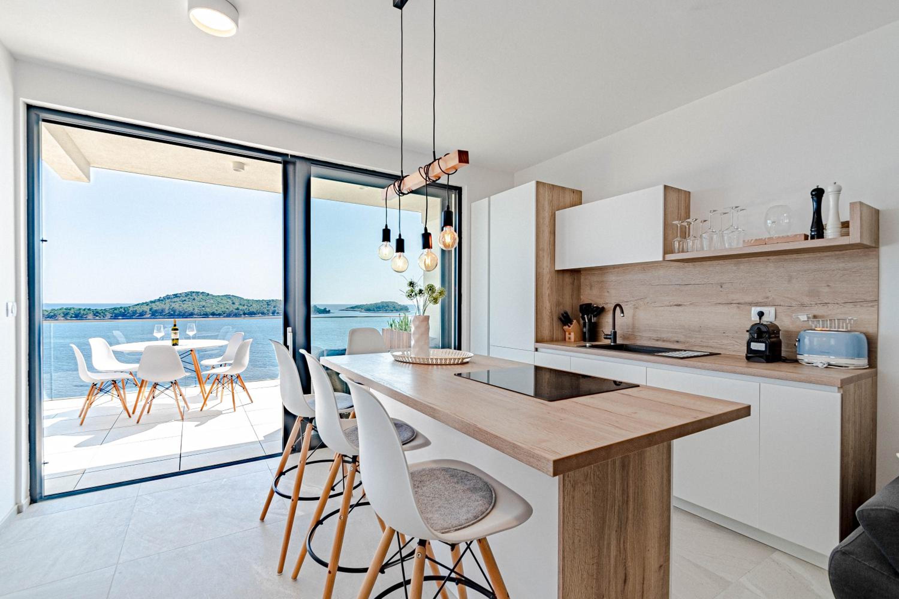 Apartment with Sea View photo 2