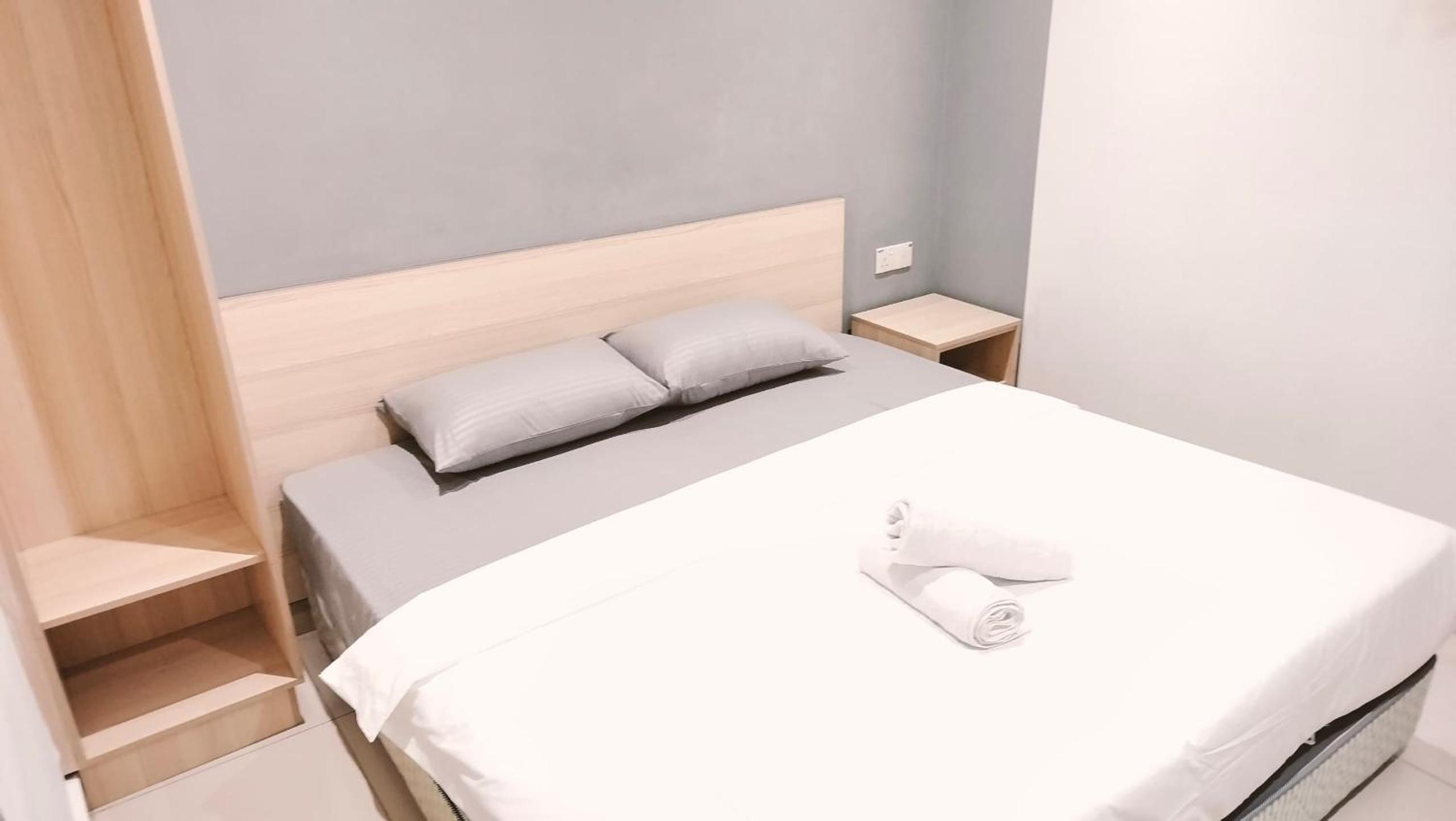 Standard King Room
