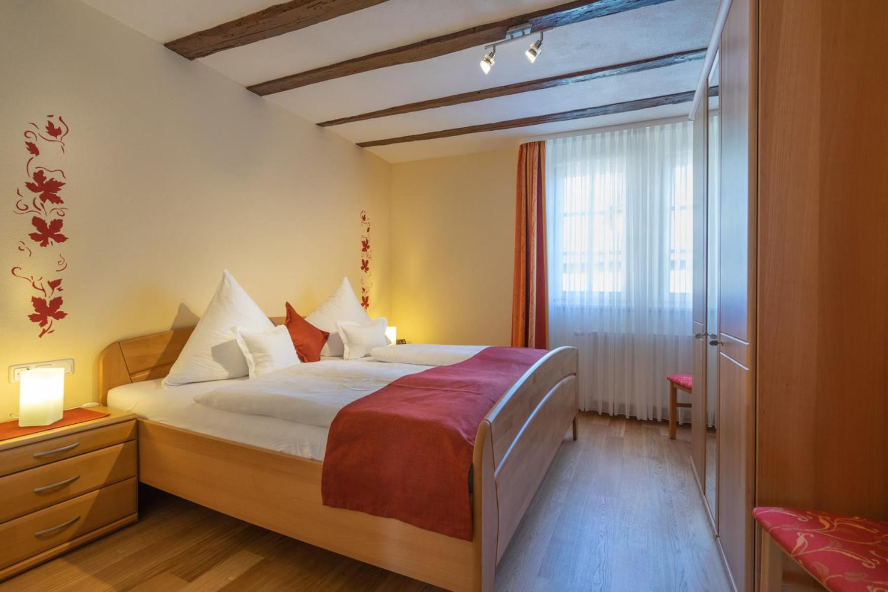One-Bedroom Apartment "Rheinstein" photo 1