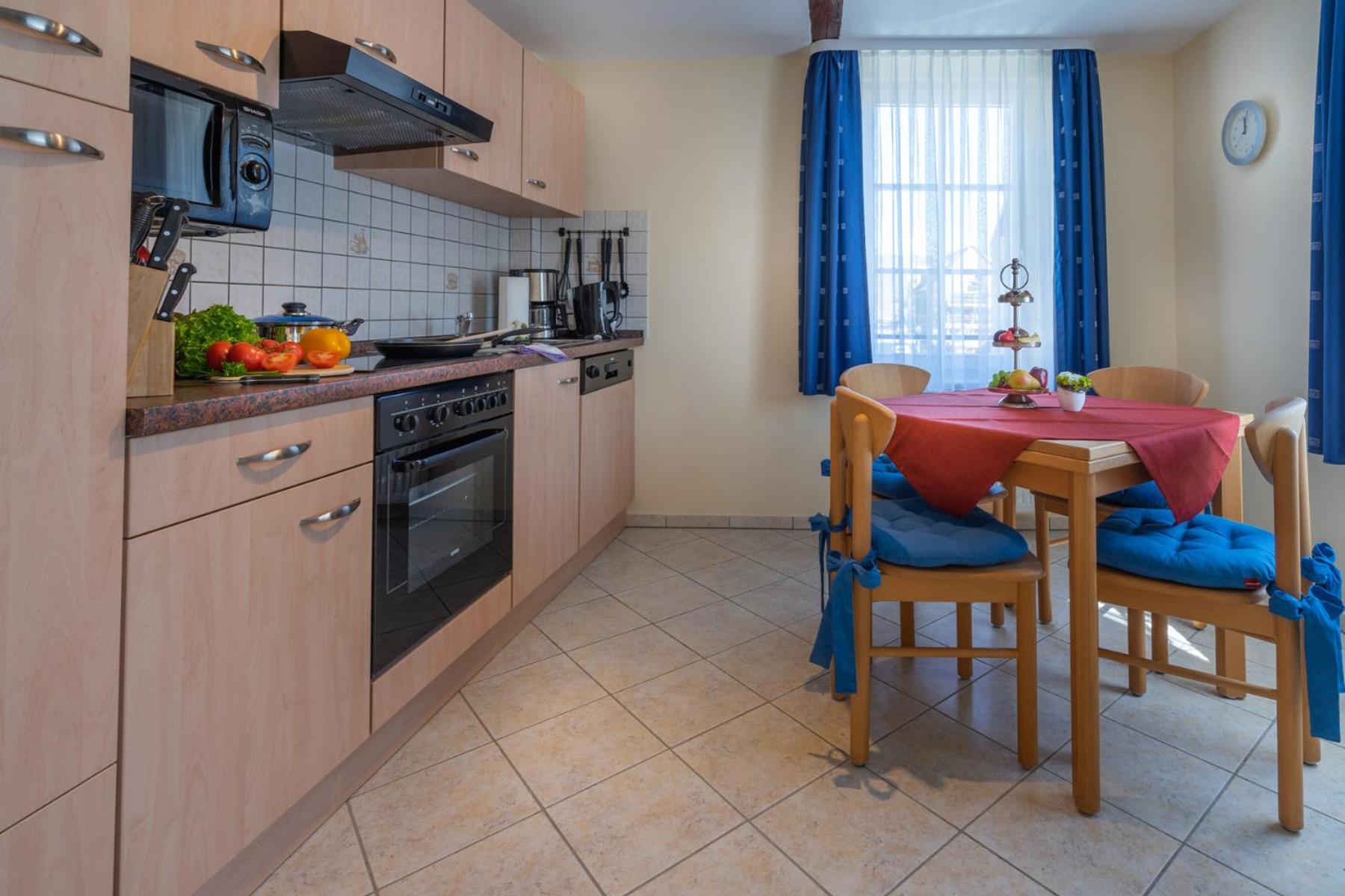 One-Bedroom Apartment "Rheinstein" photo 3