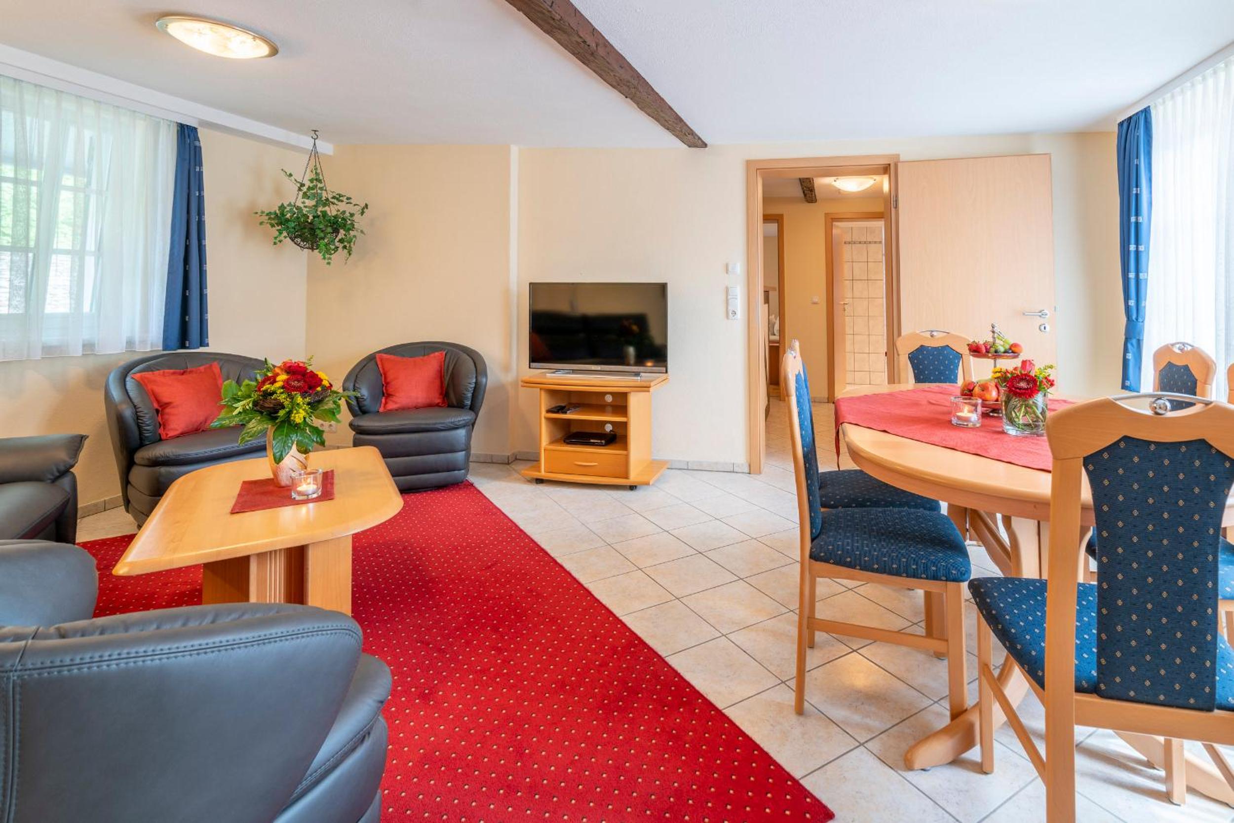 Two-Bedroom Apartment "Sooneck" photo 1