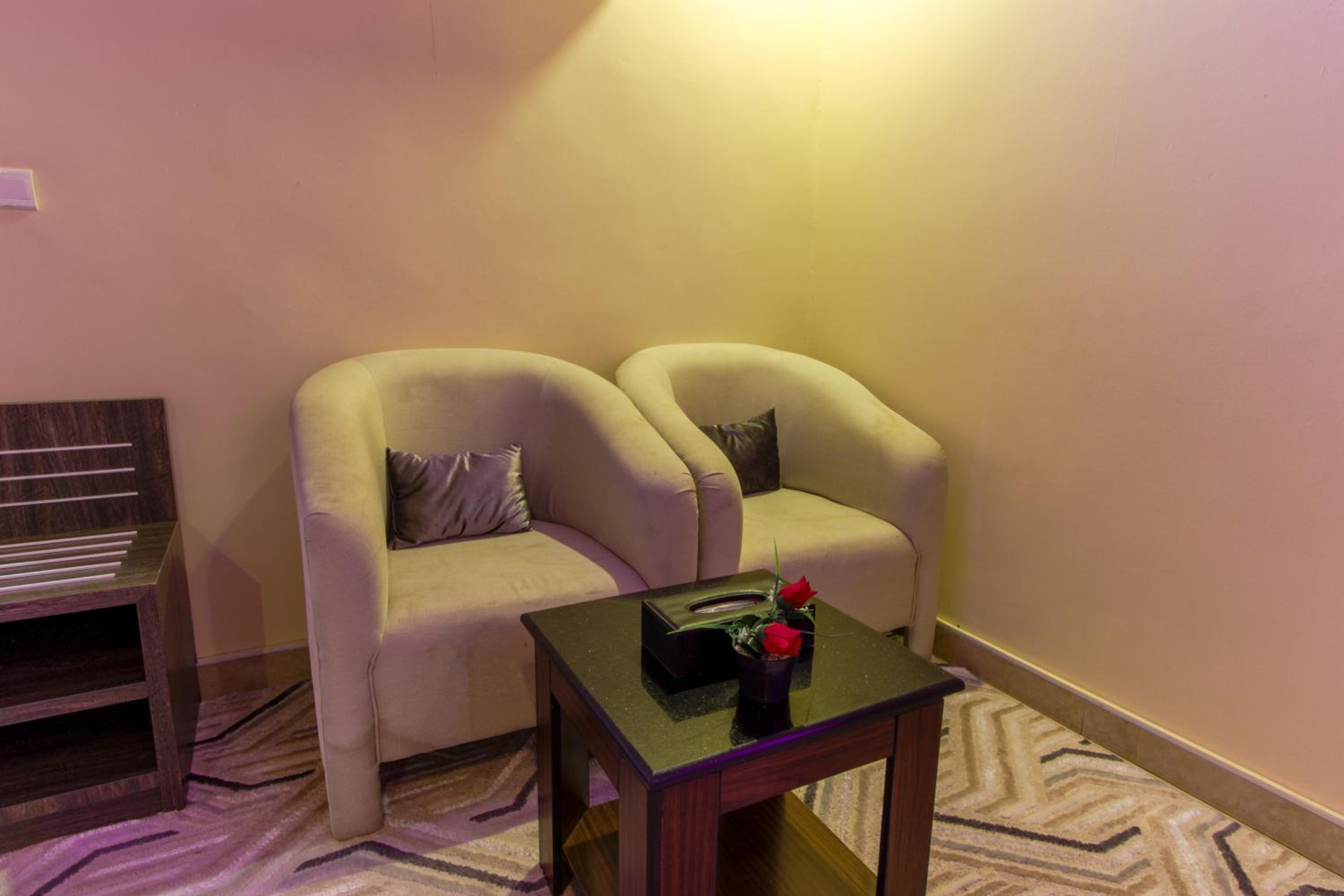Basic Double Room photo 2