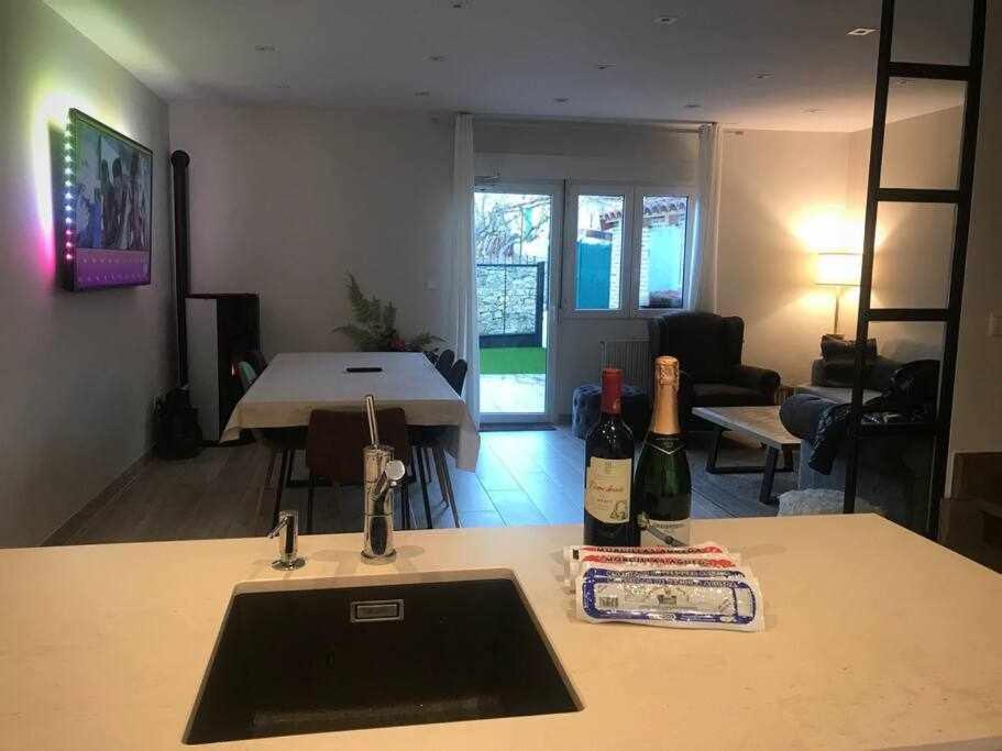 Four-Bedroom House - Photo 25