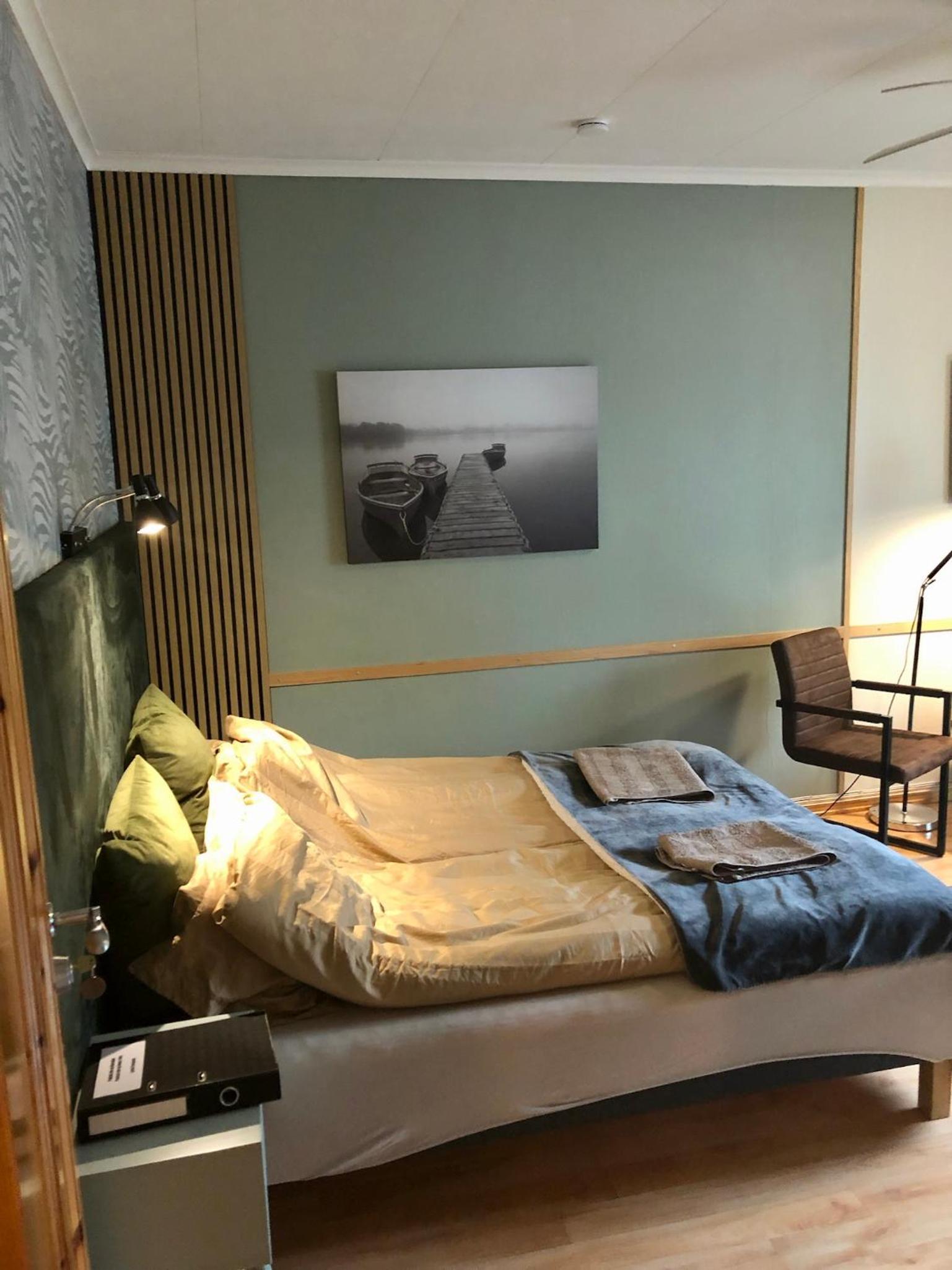 Double or Twin Room with Shared Bathroom