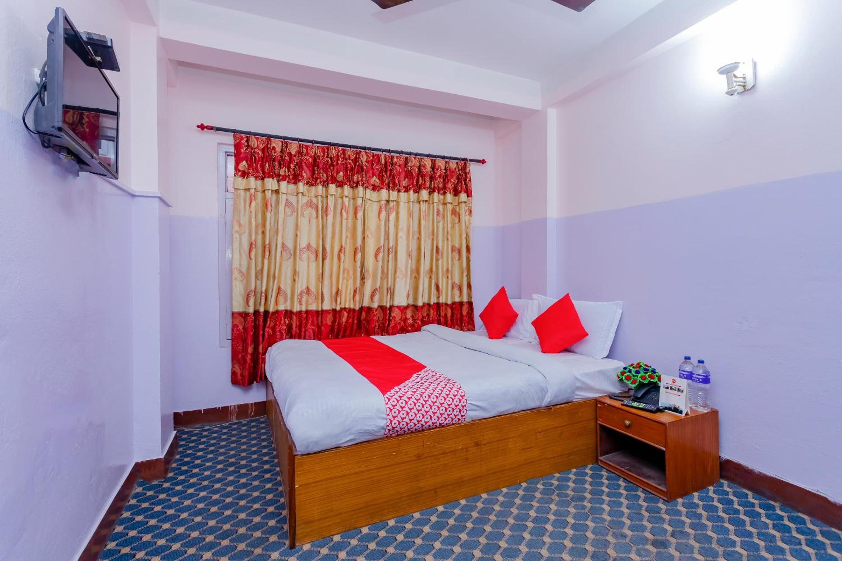 Small Single Room