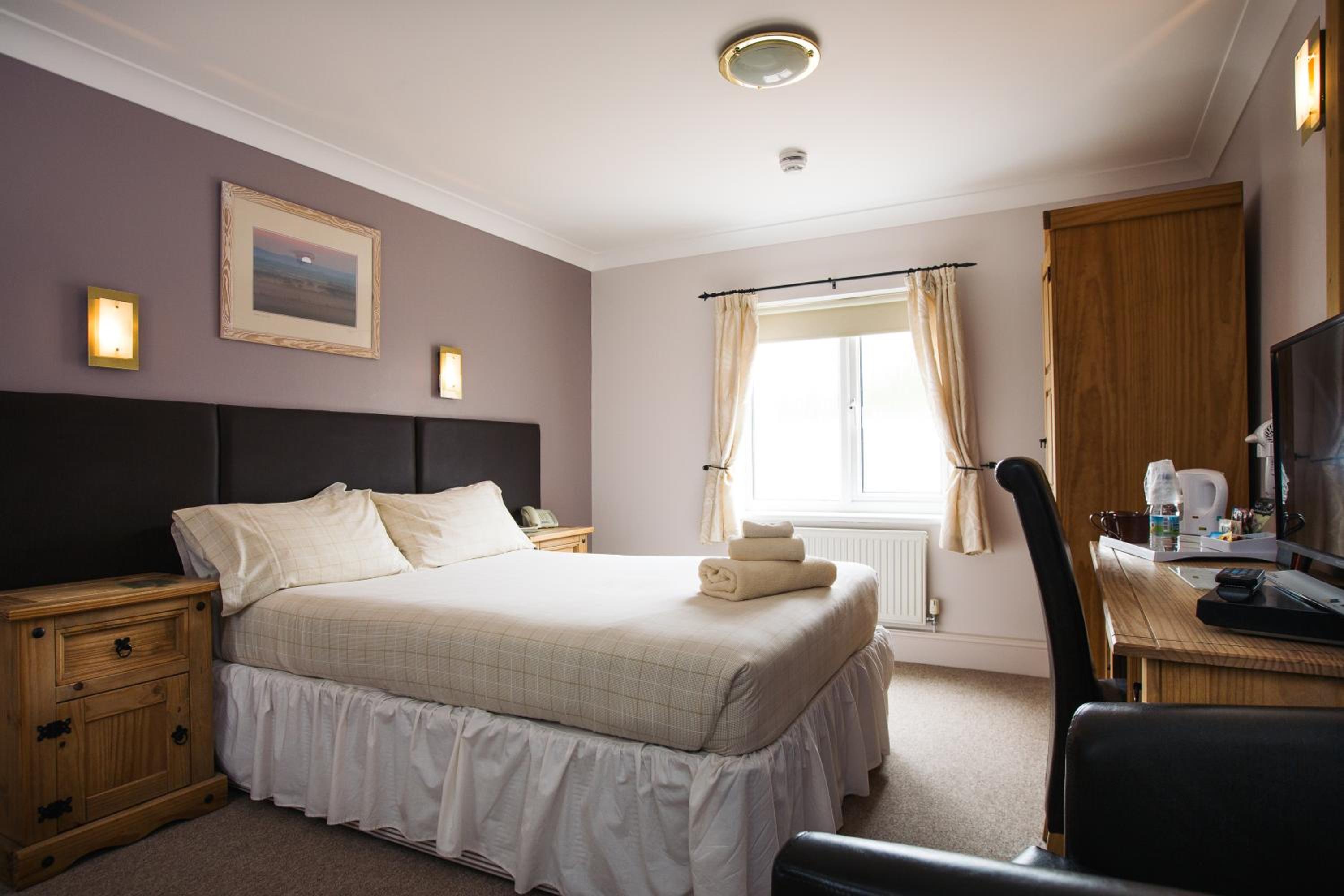 Double or Twin Room - Disability Access photo 1