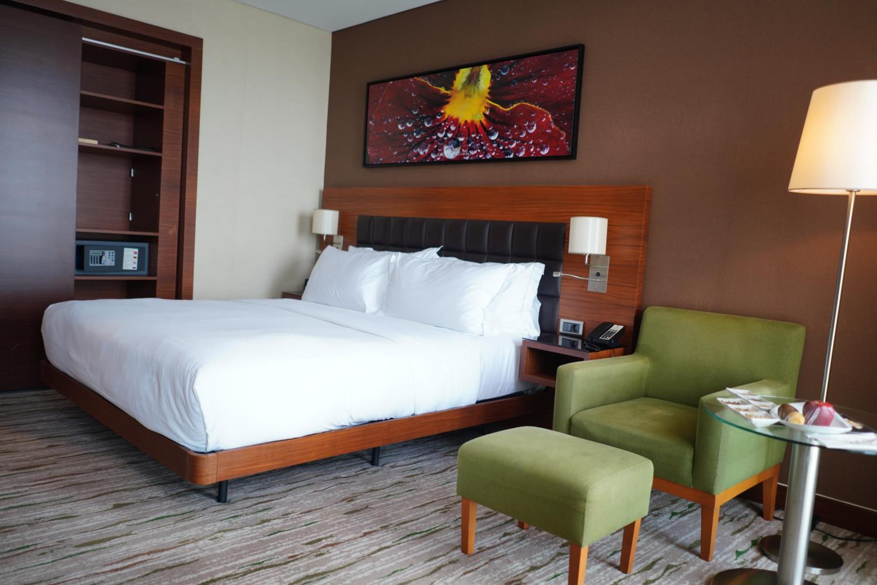 King Guest Room