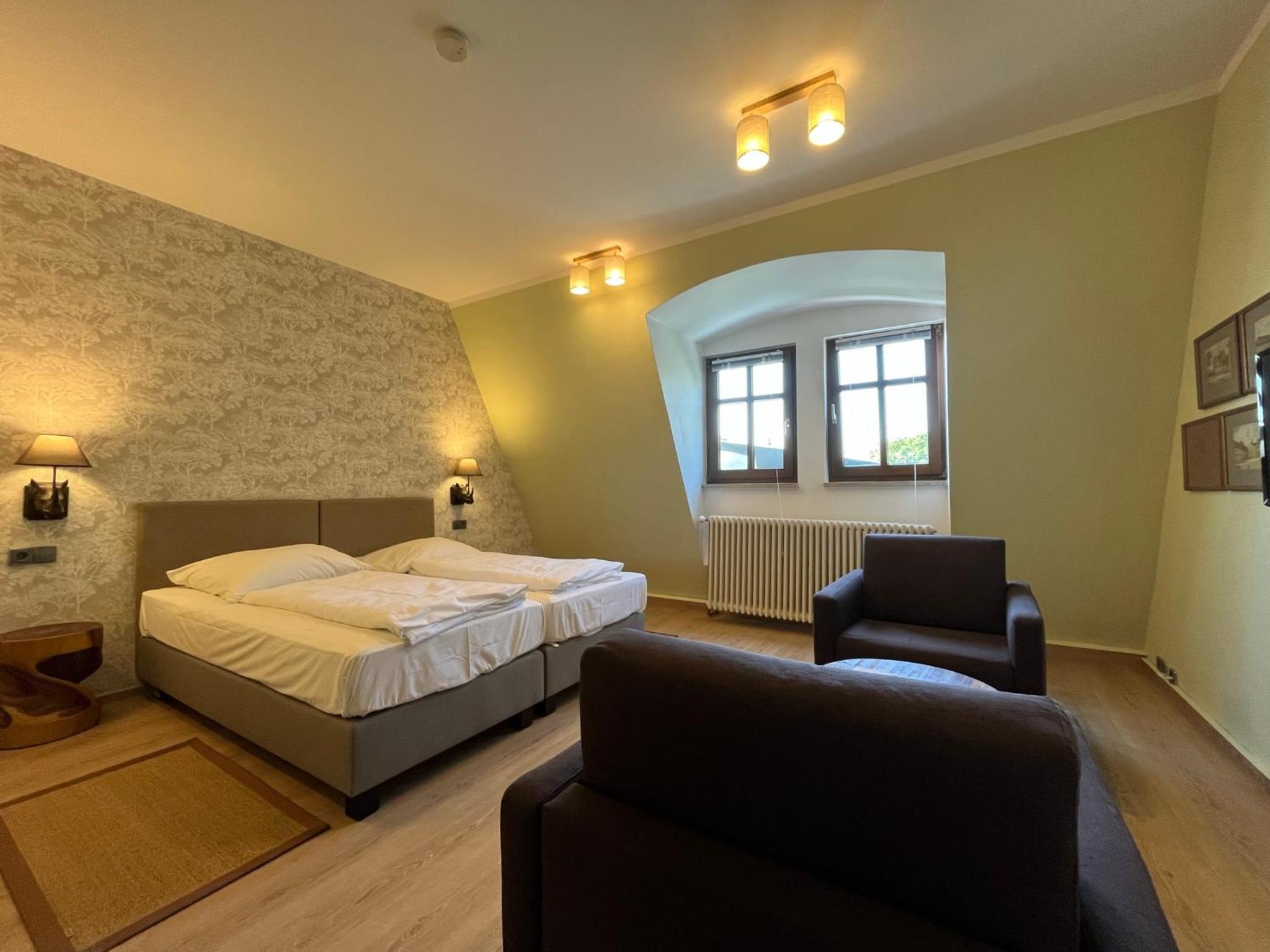Double Room - Photo 5